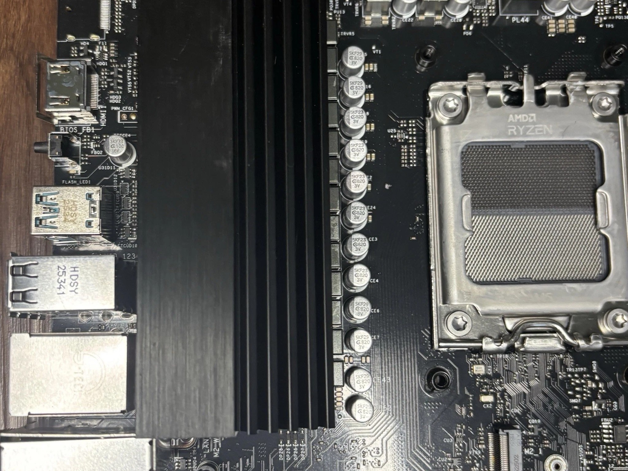 ASRock B650M-CX Micro ATX AM5 Motherboard