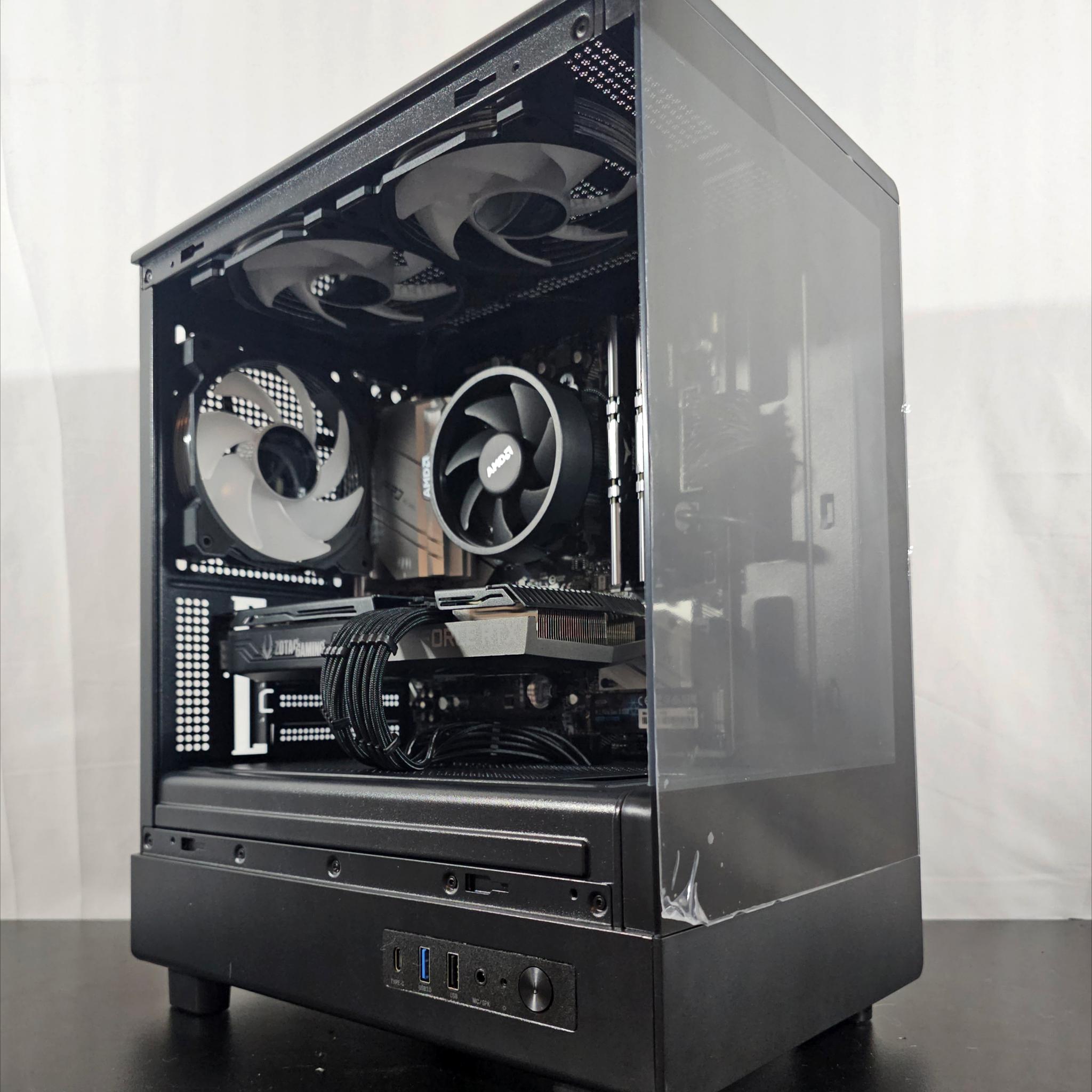 RTX 3070 / Ryzen 5 3600 / 16GB DDR4 / 1TB SSD / 1080p-1440p darkFlash