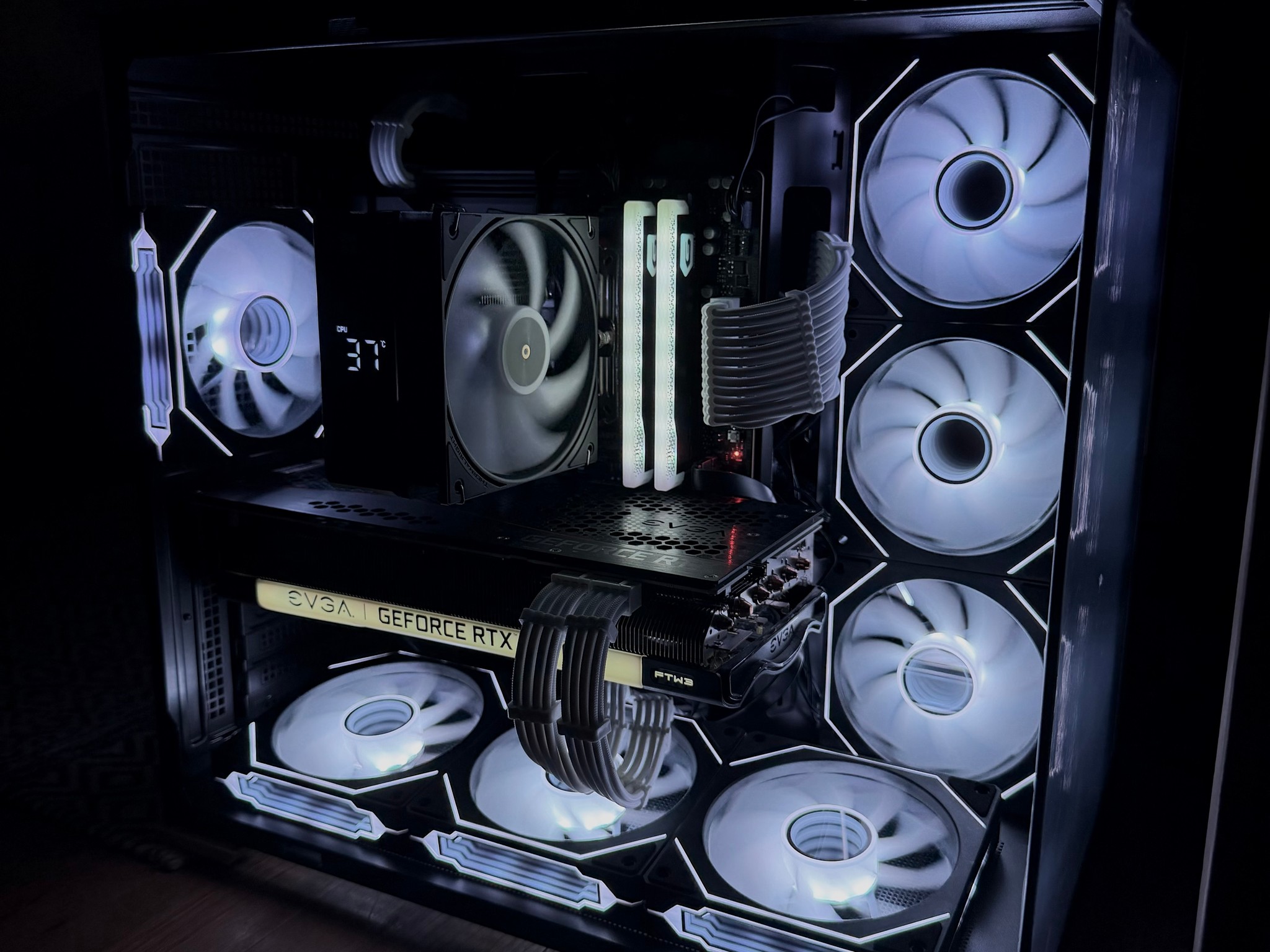 🚀 AM5 Gaming PC | Ryzen 5 7600X | RTX 3070 Ti FTW3 | 32GB DDR5