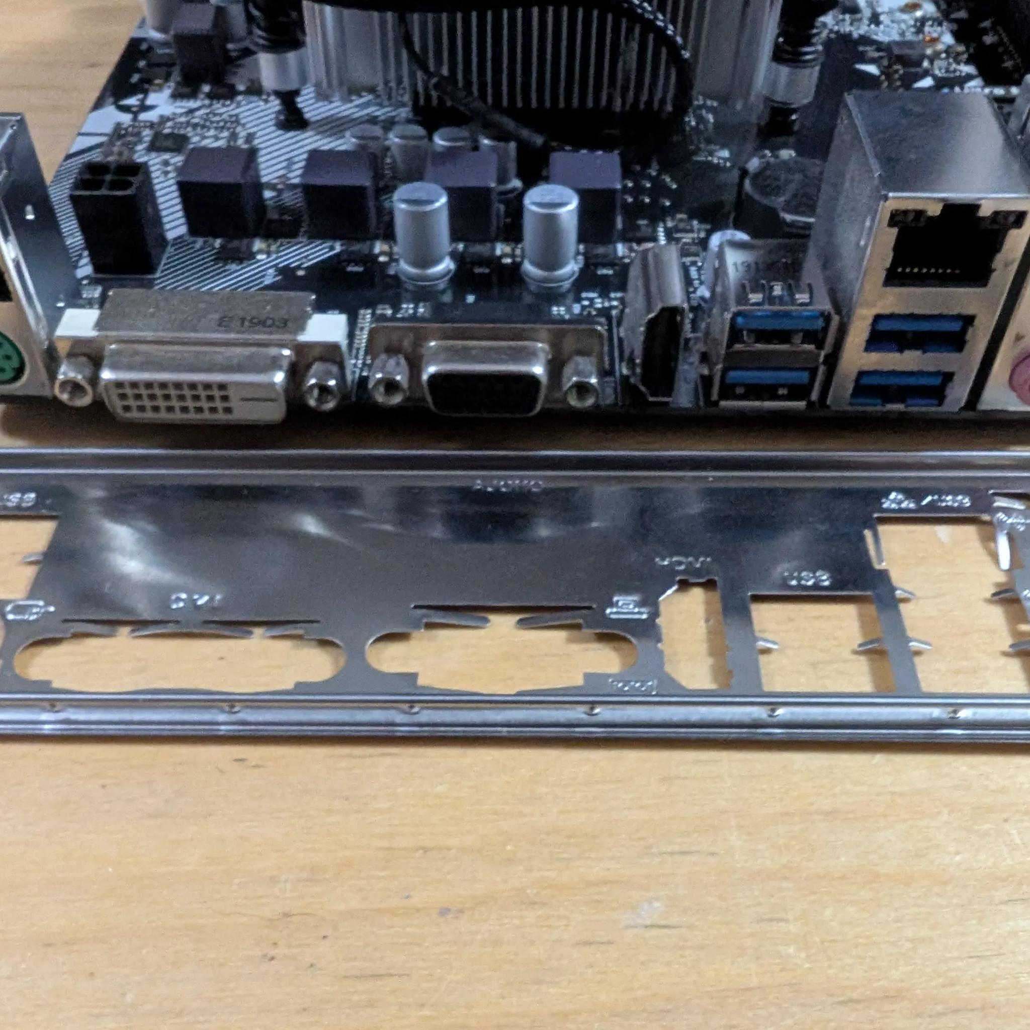 AsRock A320 / AMD Ryzen 3 3200G / 16GB DDR4