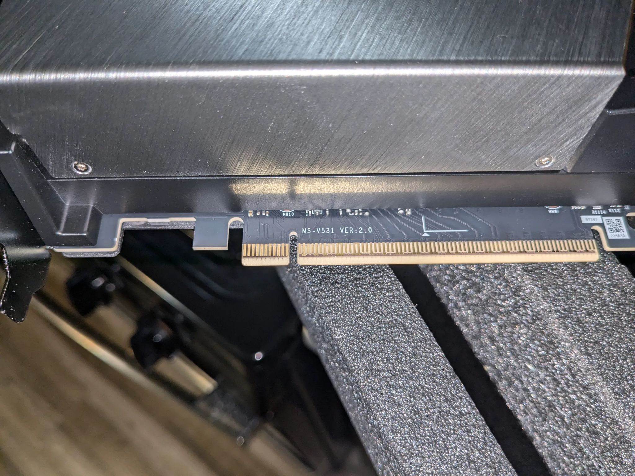 Nvidia RTX 5080 Msi Suprim liquid Soc edition