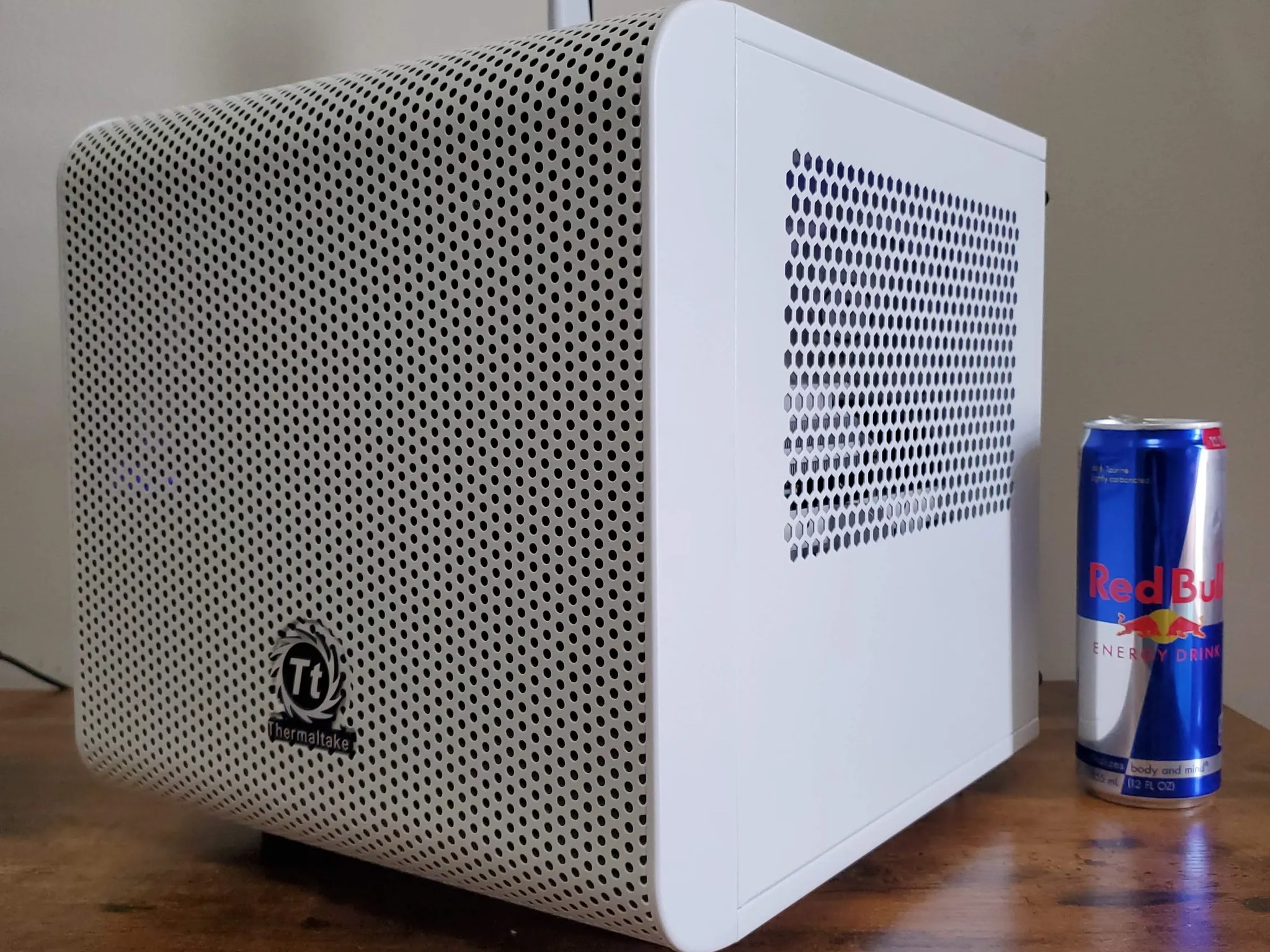 Snow White Mini ITX Cube PC | RTX 3050 8GB | Ryzen 5 3600 | 16GB DDR4 ARGB | 1TB NVME SSD | Wifi