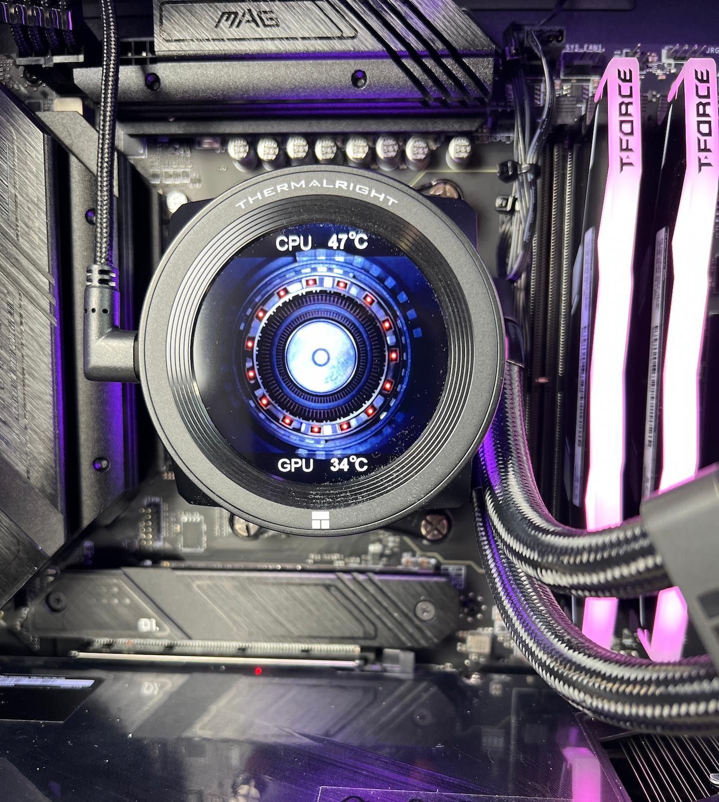 AMD Ryzen 7 7800X3D/RTX 5070 Ti 32GB DDR5 RAM 2TB M.2 Win 11 Pro