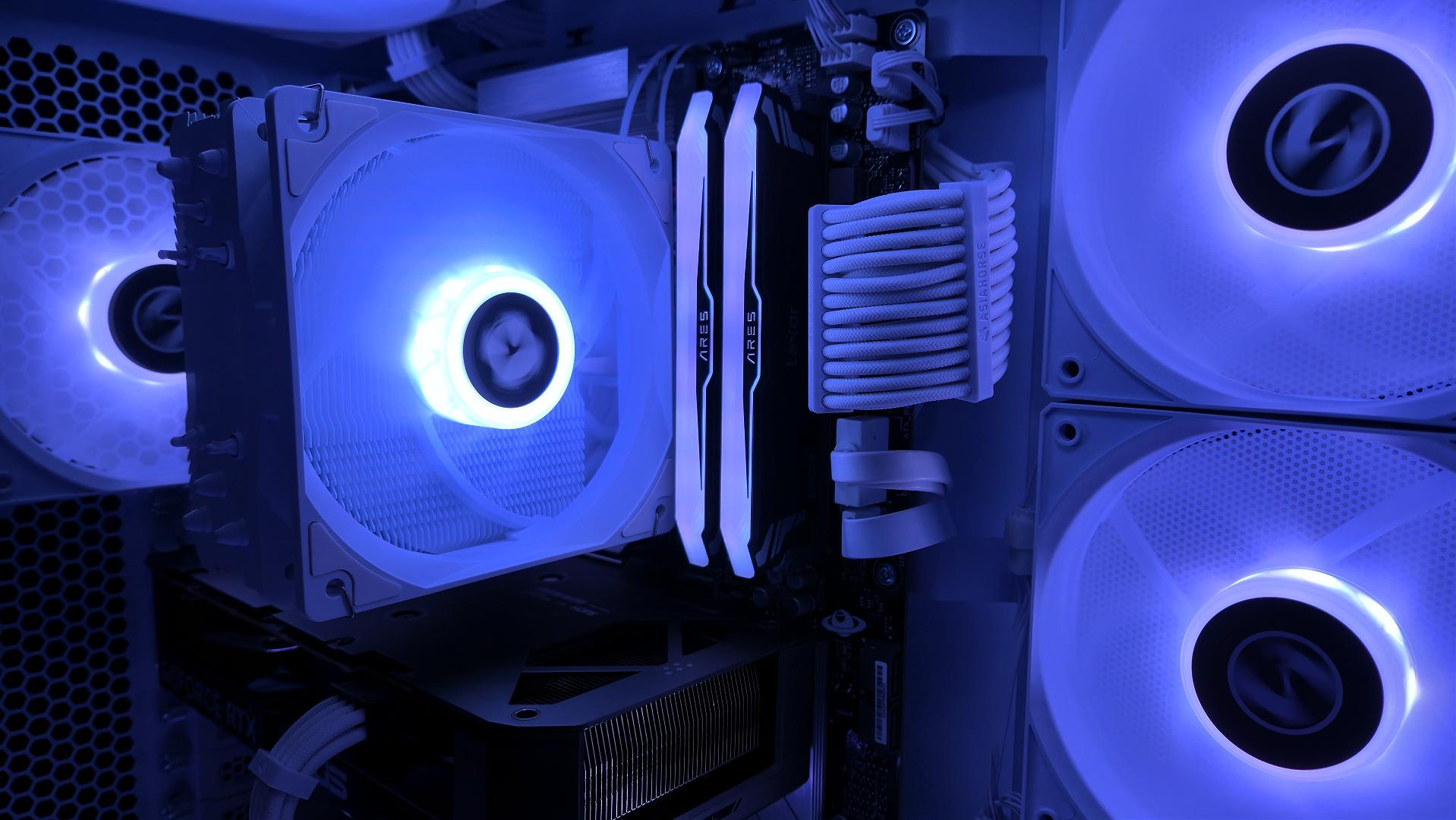 Gaming PC - 32GB DDR5 7200MHz CL34 - Ryzen 7600X - RTX 5060 OC - Windows 11 Pro
