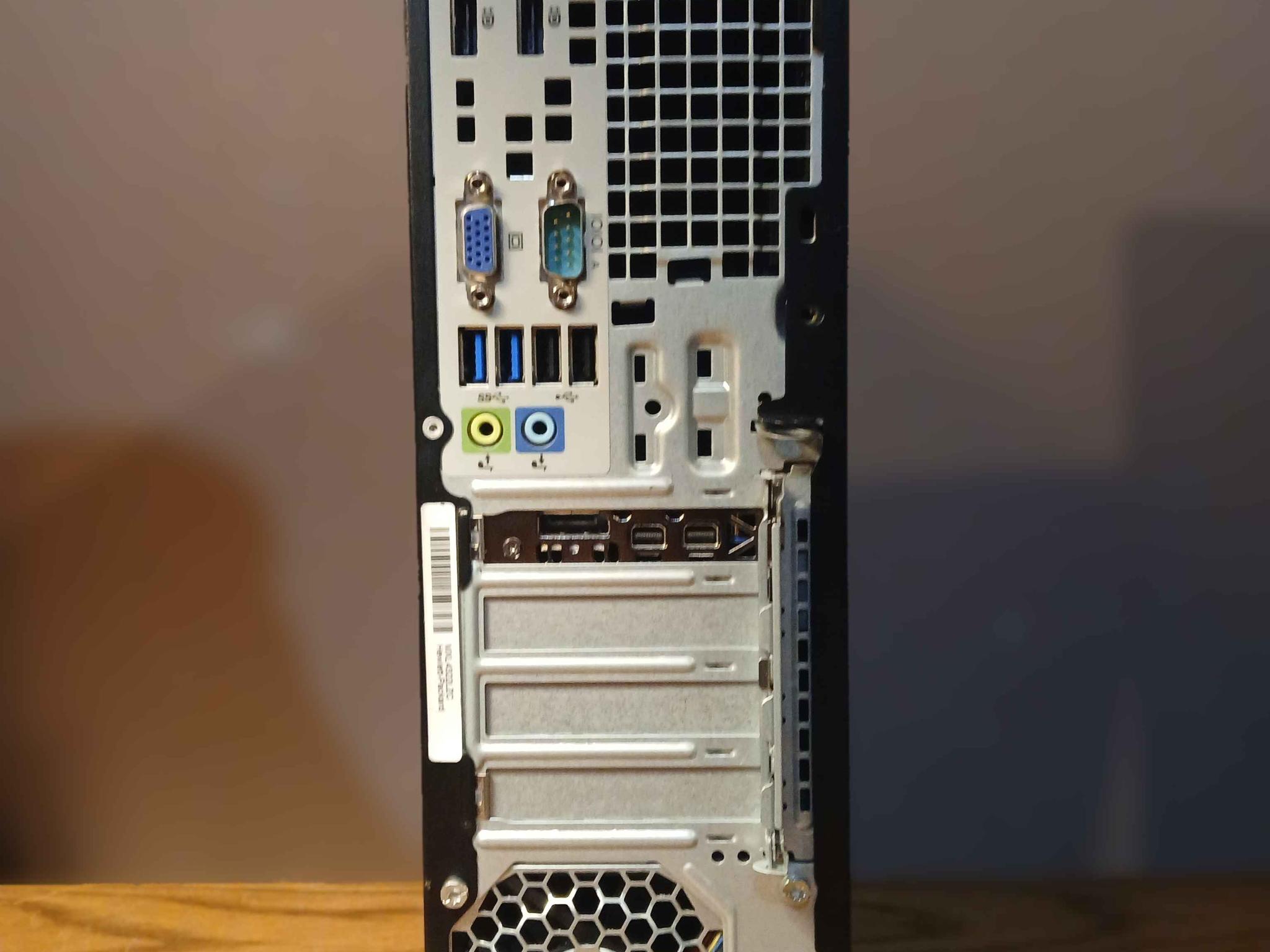 Radeon PRO WX2100 i5-4670 Gaming/Workstation SFF pc