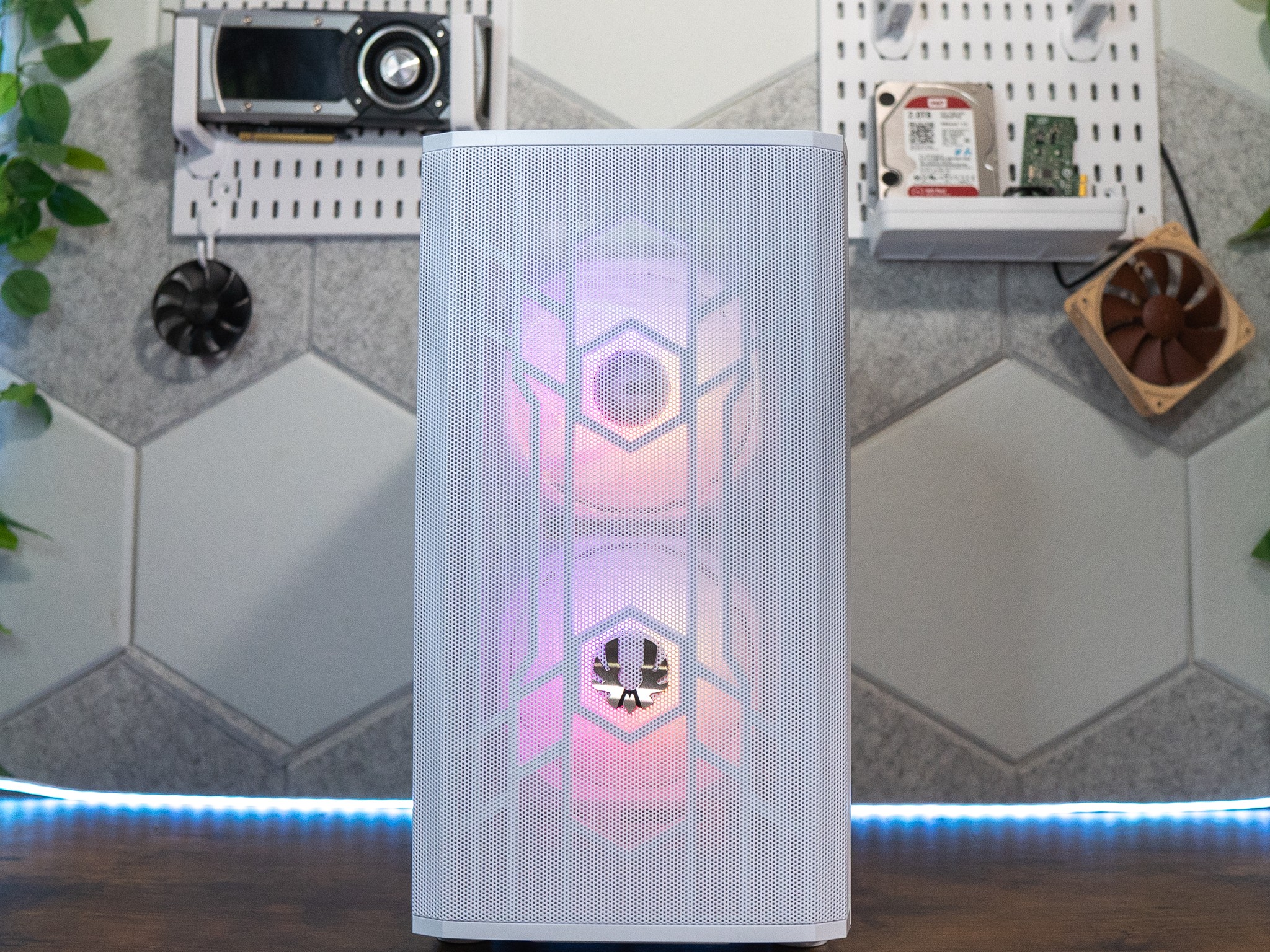 ❄️❄️ | ASUS RTX 2060 SUPER | RYZEN 7 PRO 4750G | 32GB DDR4 RAM | 1.5TB | Arctic Snow