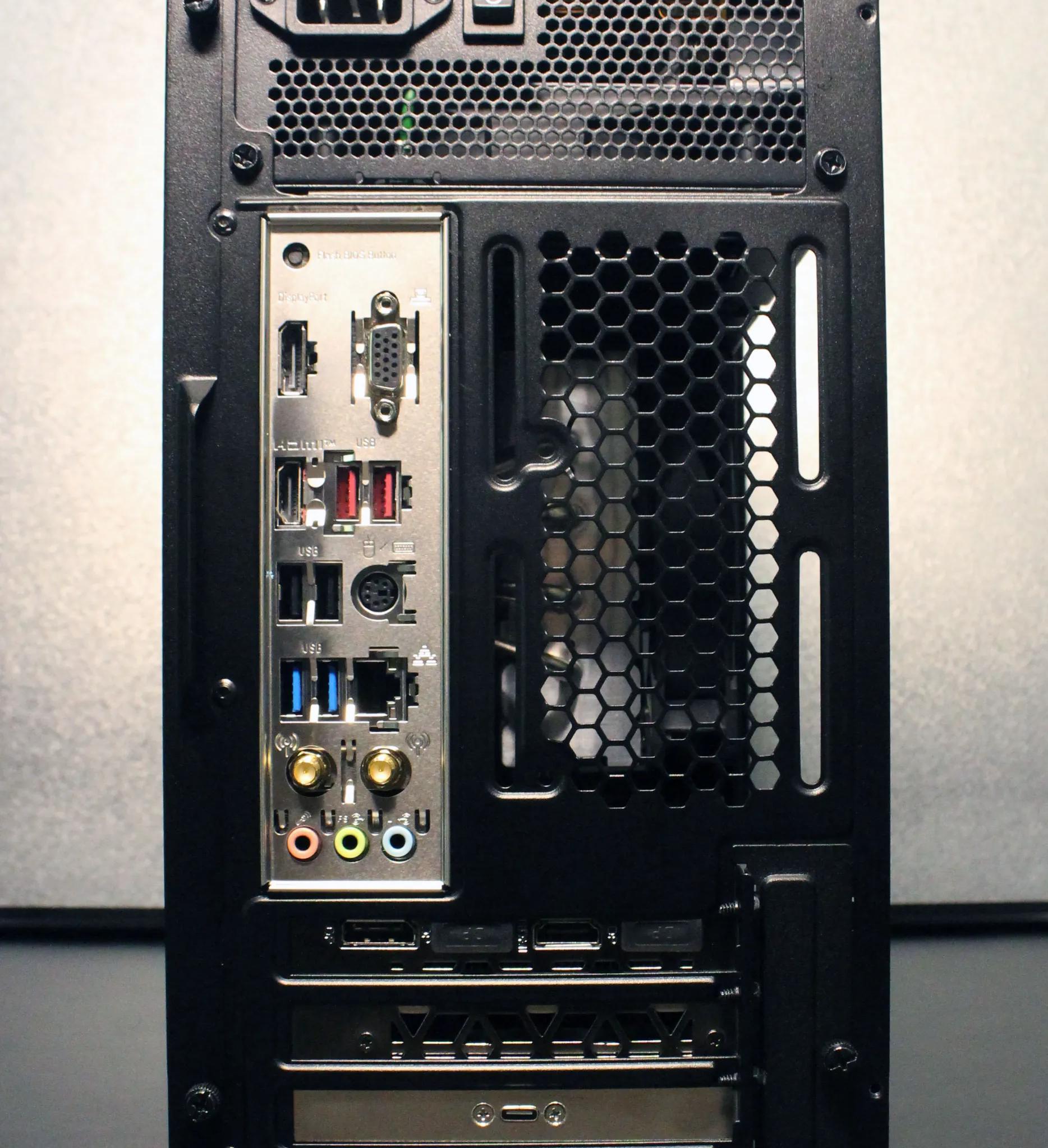 Mini Gaming PC / AMD Ryzen 7 5800X / RTX 4060 / 16GB / 1TB / Windows 11 Pro