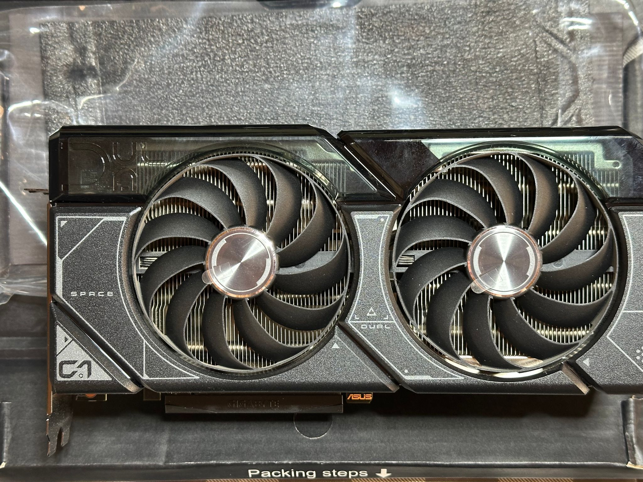 Asus DUAL OC GeForce RTX 4070