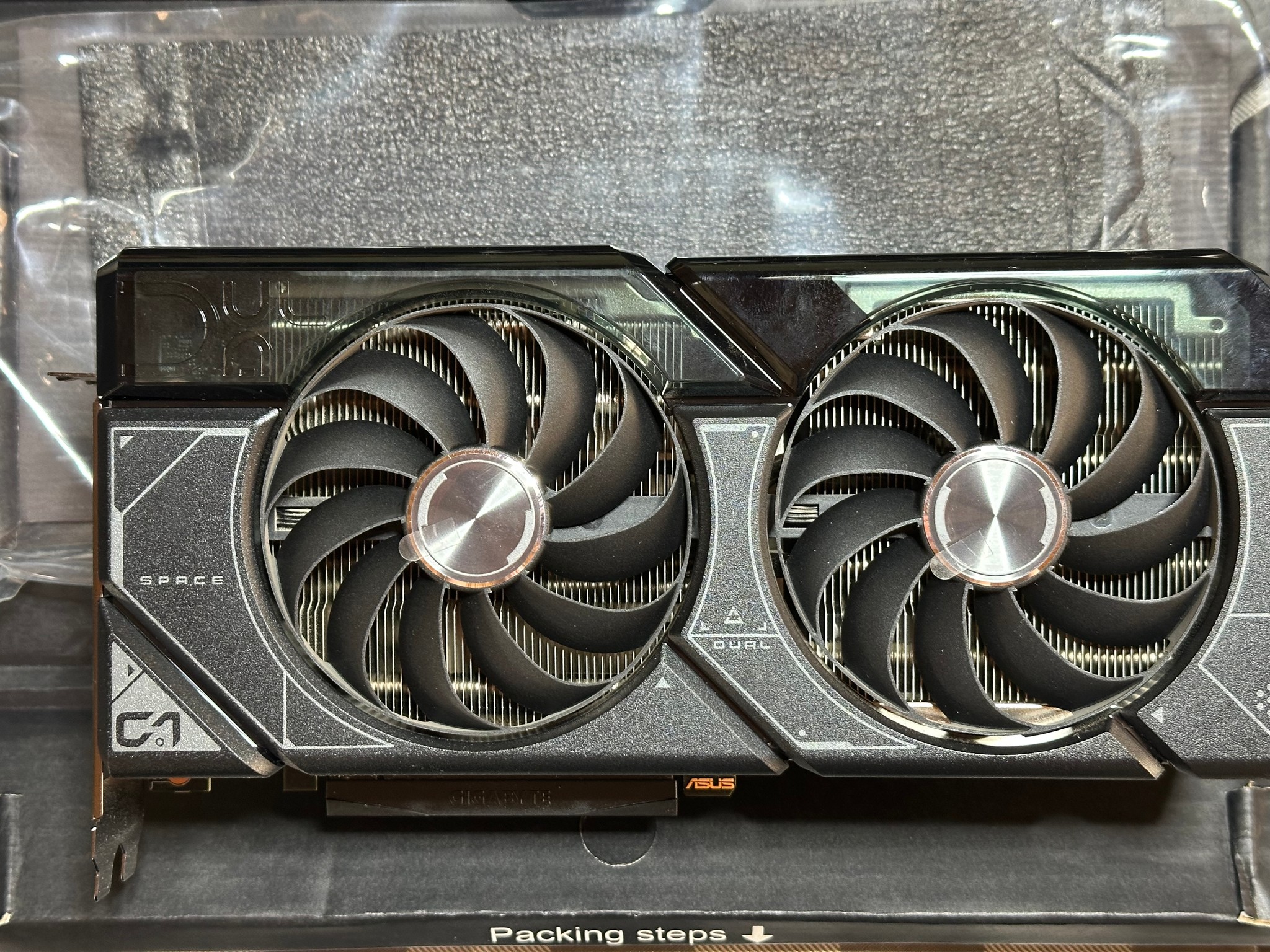 Asus DUAL OC GeForce RTX 4070