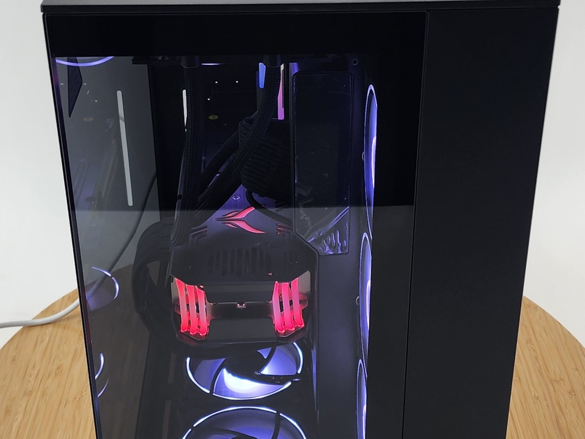 Gaming PC Ryzen 9 5900X 32GB RAM 1TB SSD RX 6900 XT 16GB Windows 11 Computer