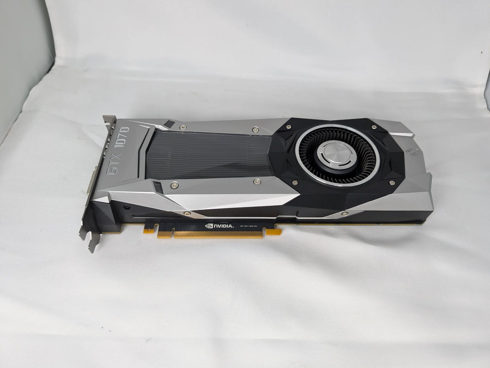 NVIDIA GEFORCE GTX 1070 FOUNDERS EDITION GRAPHICS CARD