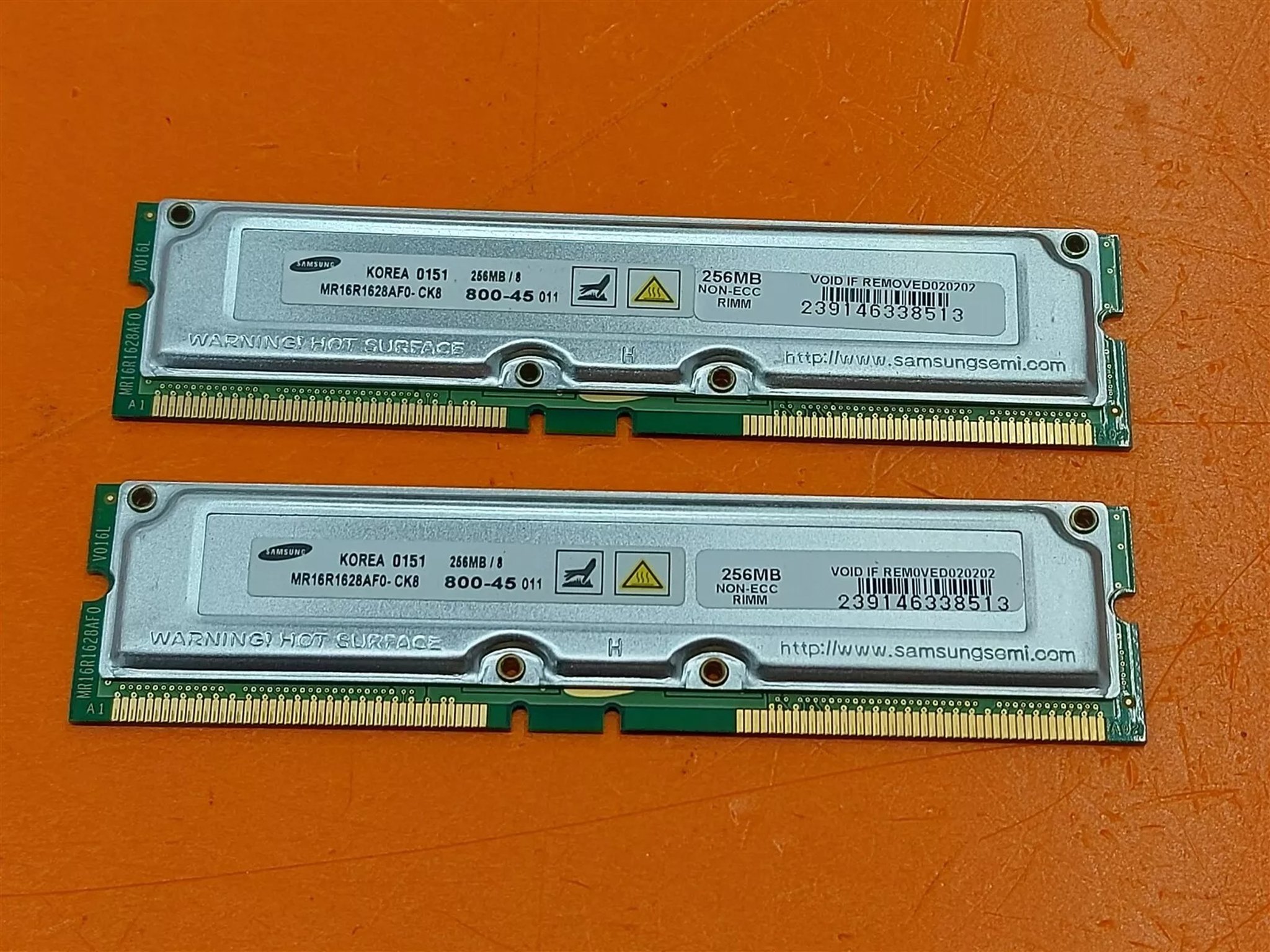 Samsung MR16R1628AF0-CK8 Desktop Memory RAM 256MB x 2 Sticks