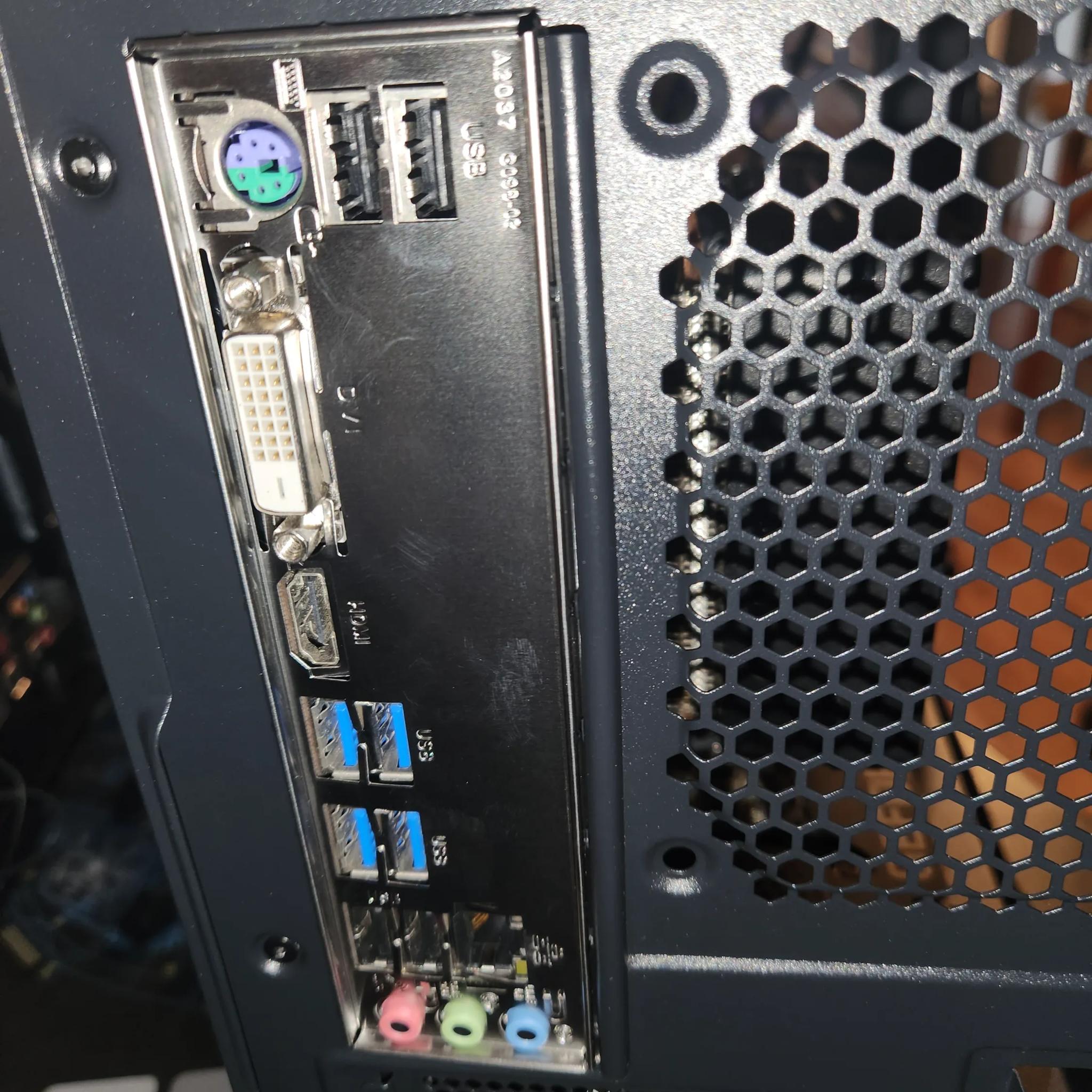 RTX 3080/ Ryzen 3900x Professional stealth 1440p gaming/ content creator build
