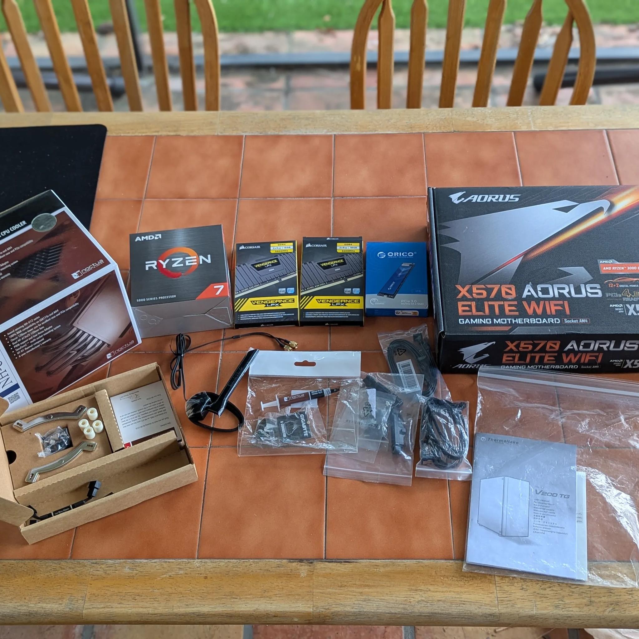 Sandstorm Engine - Ryzen 7 5800X, RX 6700 XT, 32GB RAM, 1TB NVME