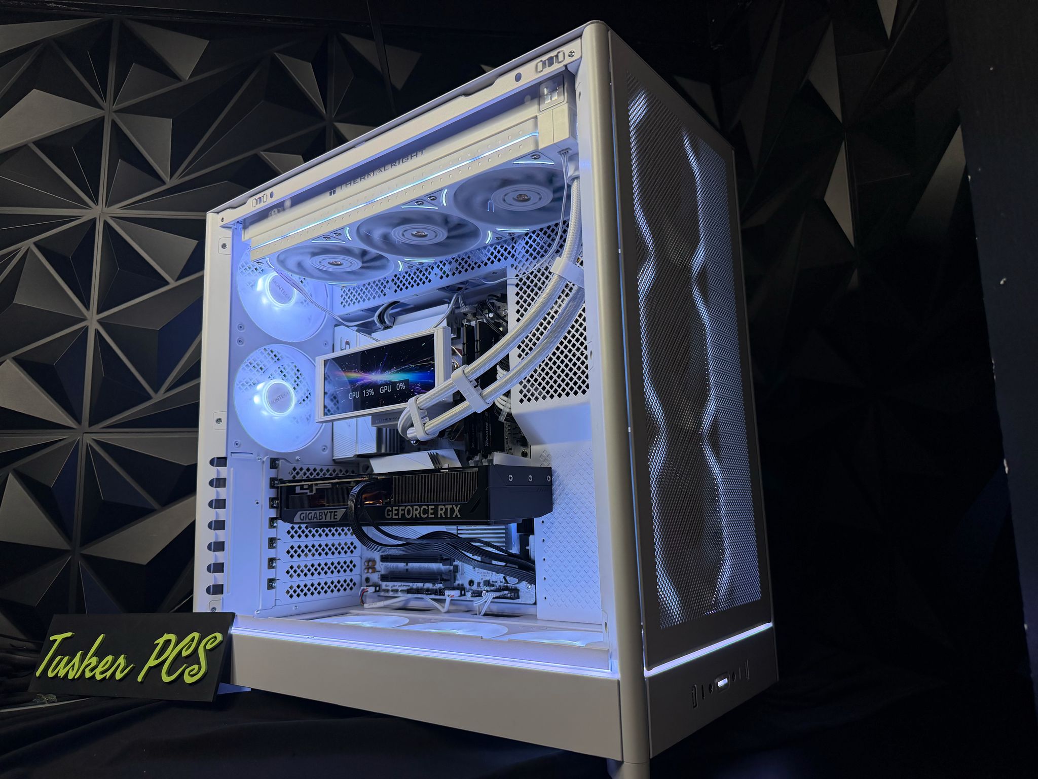 🌑❄️ MIDNIGHT GLACIER ❄️🌑 Ryzen 7 7800X3D| RTX 5070| 64 GB DDR5| 2.5 TB NVMe| 850W PSU