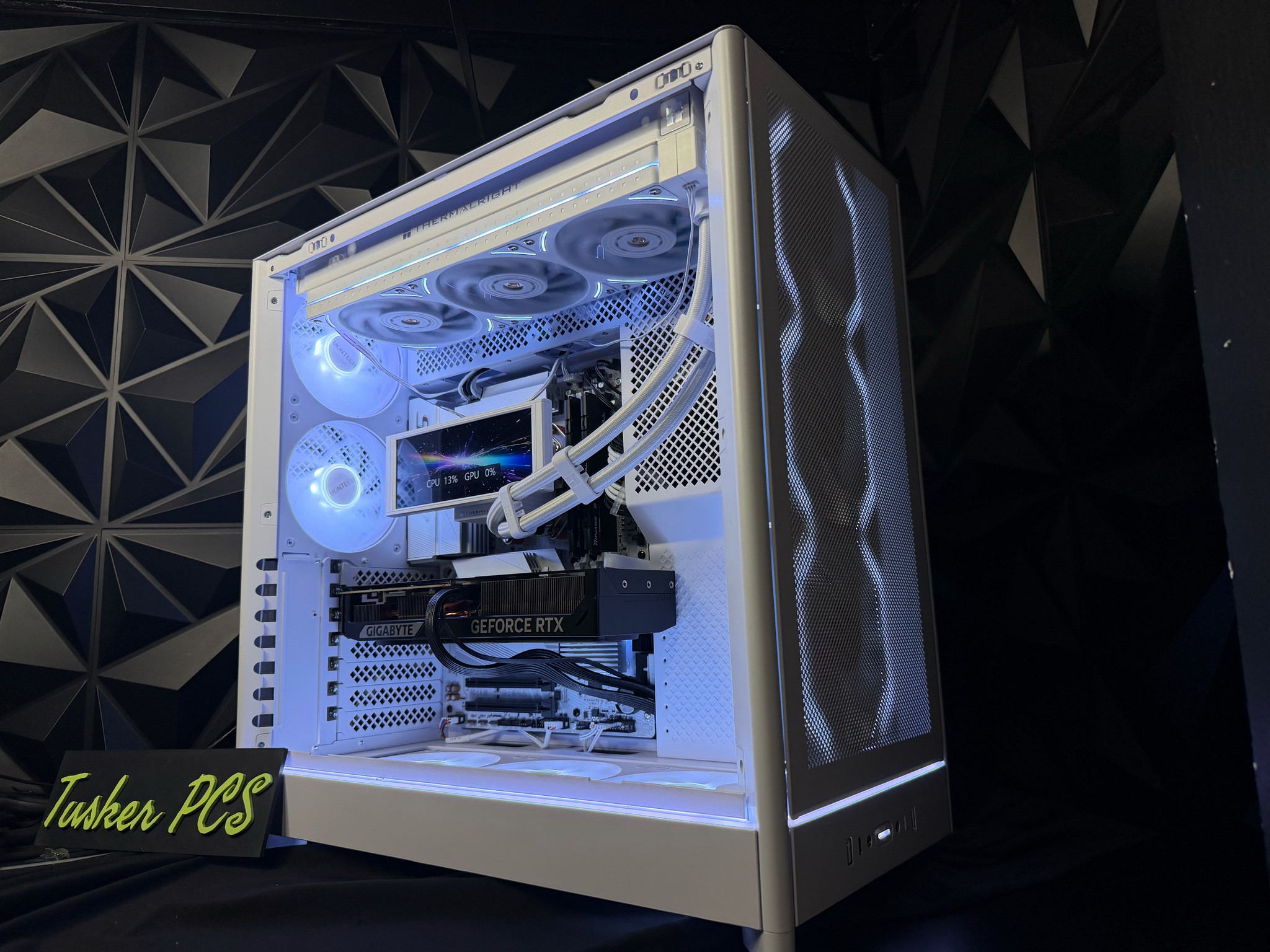 🌑❄️ MIDNIGHT GLACIER ❄️🌑 Ryzen 7 7800X3D| RTX 5070| 64 GB DDR5| 2.5 TB NVMe| 850W PSU