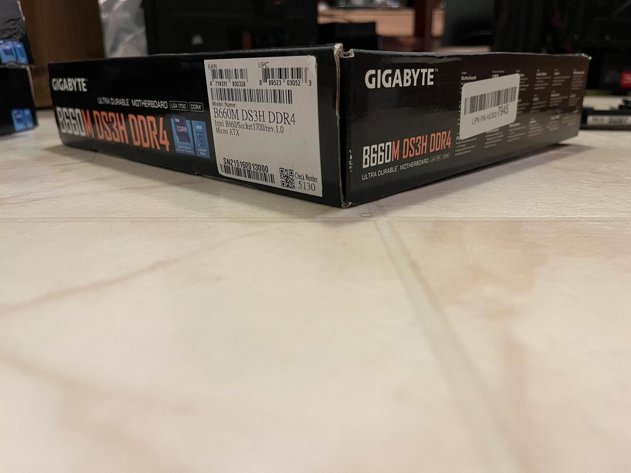 GIGABYTE B660M DS3H DDR4 LGA 1700 MicroATX Intel Motherboard