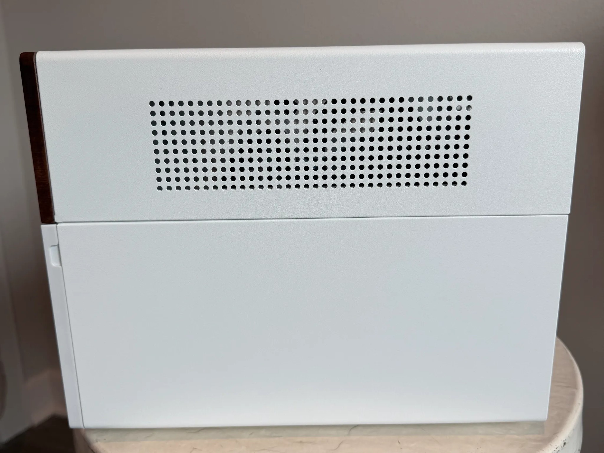 Jonsbo N4 8-Bay NAS - N100 4-Core, 16GB DDR5, 256GB NVME SSD, 4* 2.5G Ethernet Ports