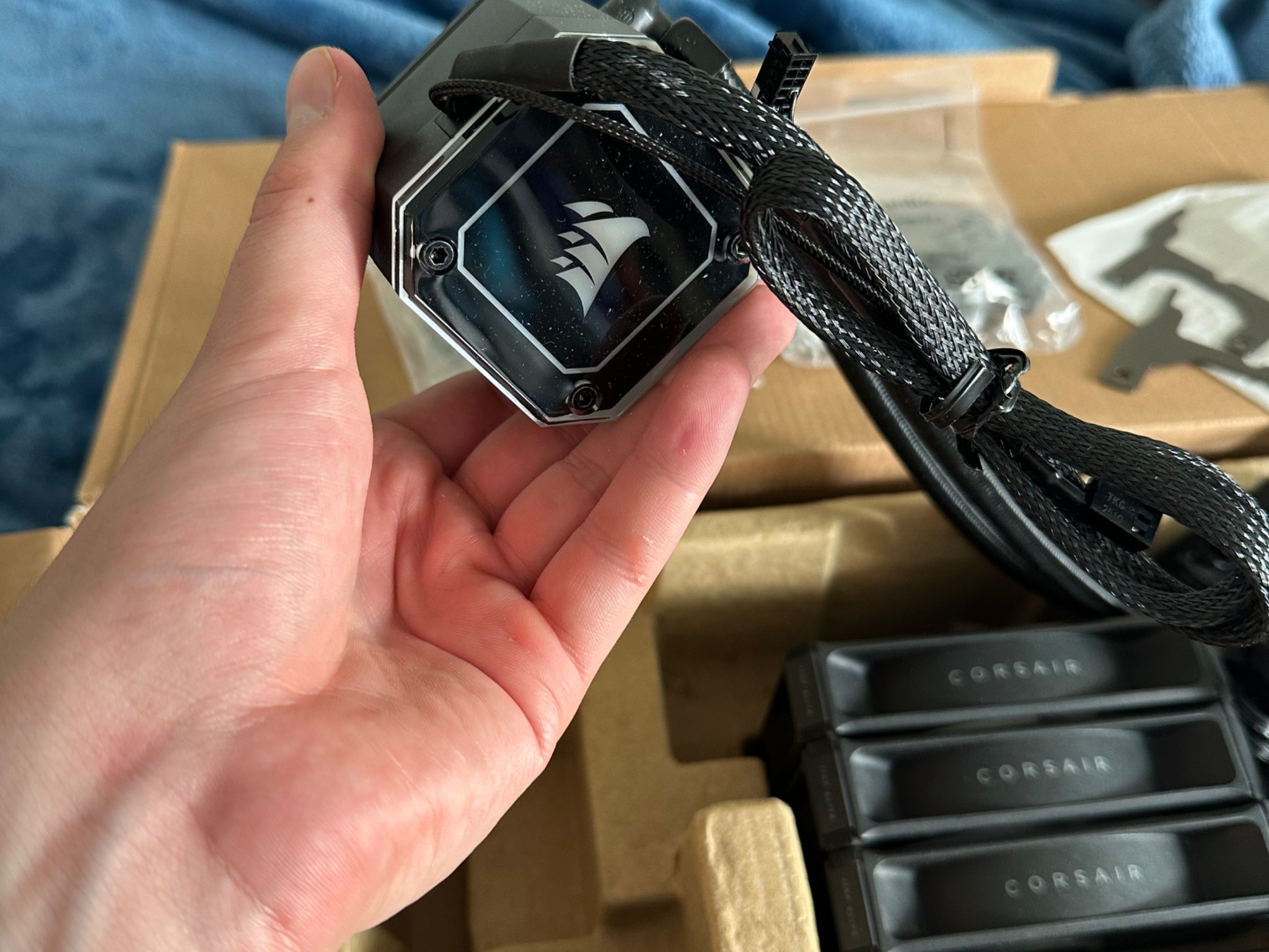 Corsair iCUE H150i Elite CAPELLIX XT Desktop Liquid CPU Cooler - Three AF120 RGB Elite Fans