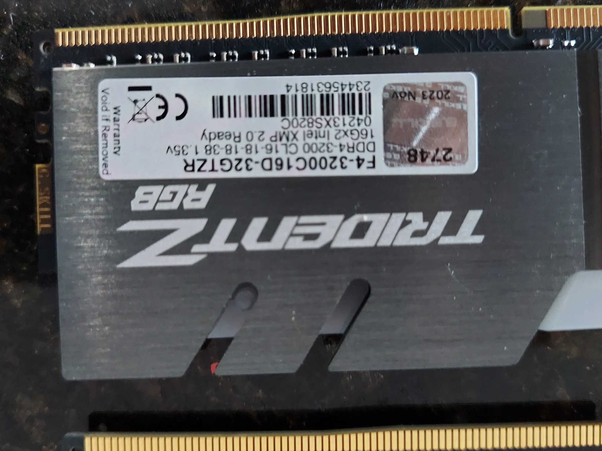 *open box* gskill trident RGB 32gb 16x2 3200mhz ddr4