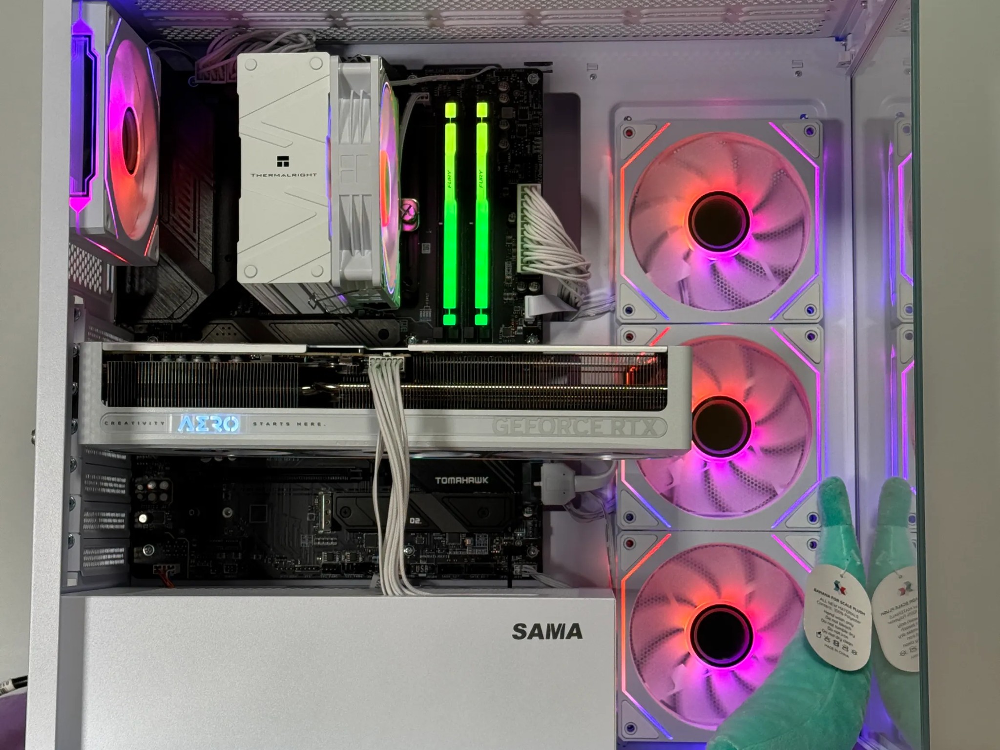 RTX 5070 Ryzen 5 7600x3d Gaming PC