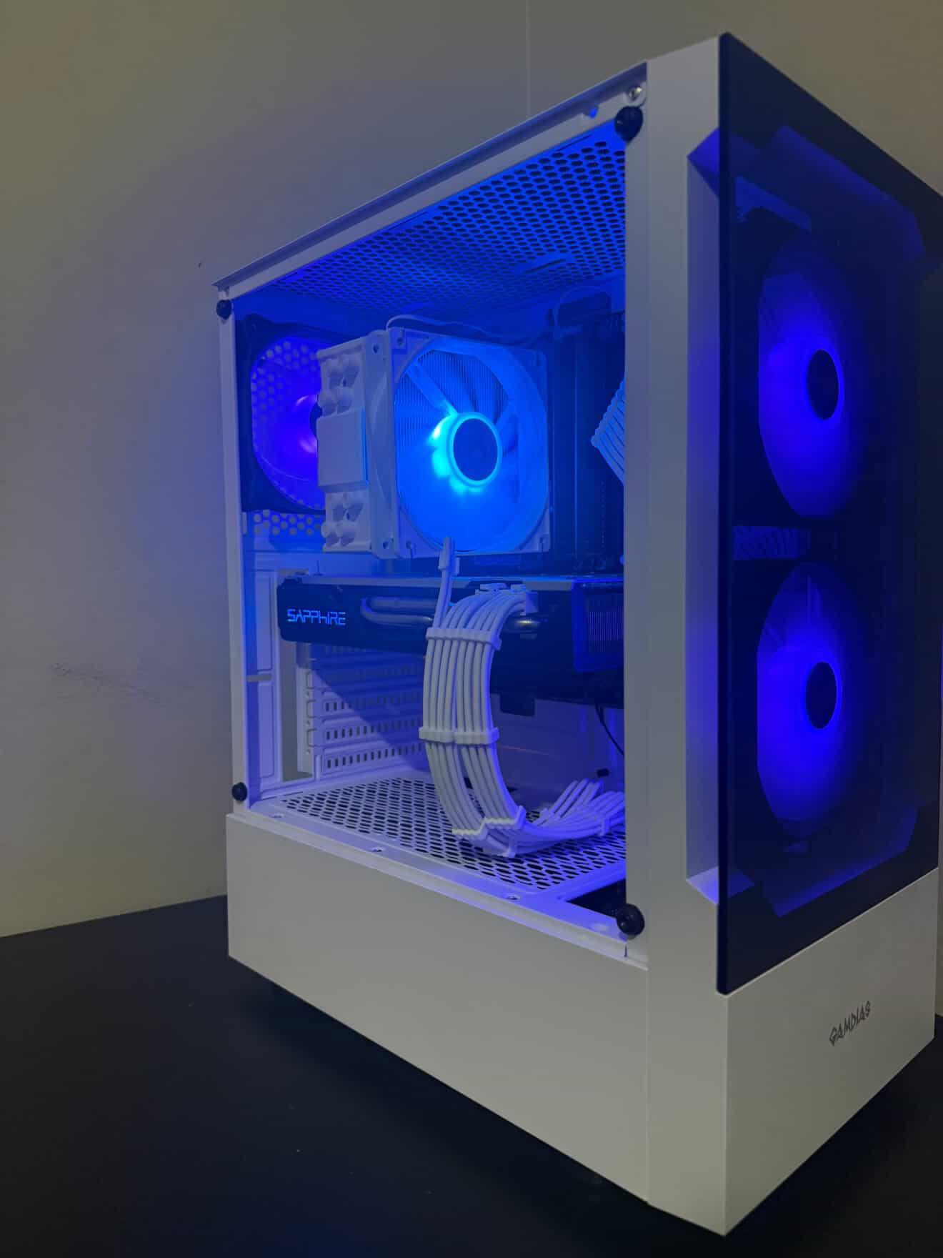 ❄️ White Phantom Gaming PC ❄️ | Intel i5 | Sapphire RX 580 4GB | 16GB DDR4 |