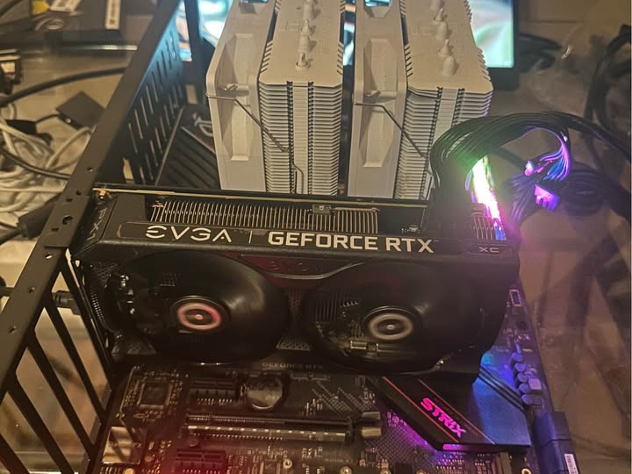 EVGA GeForce RTX 3060 Ti XC GAMING 8GB