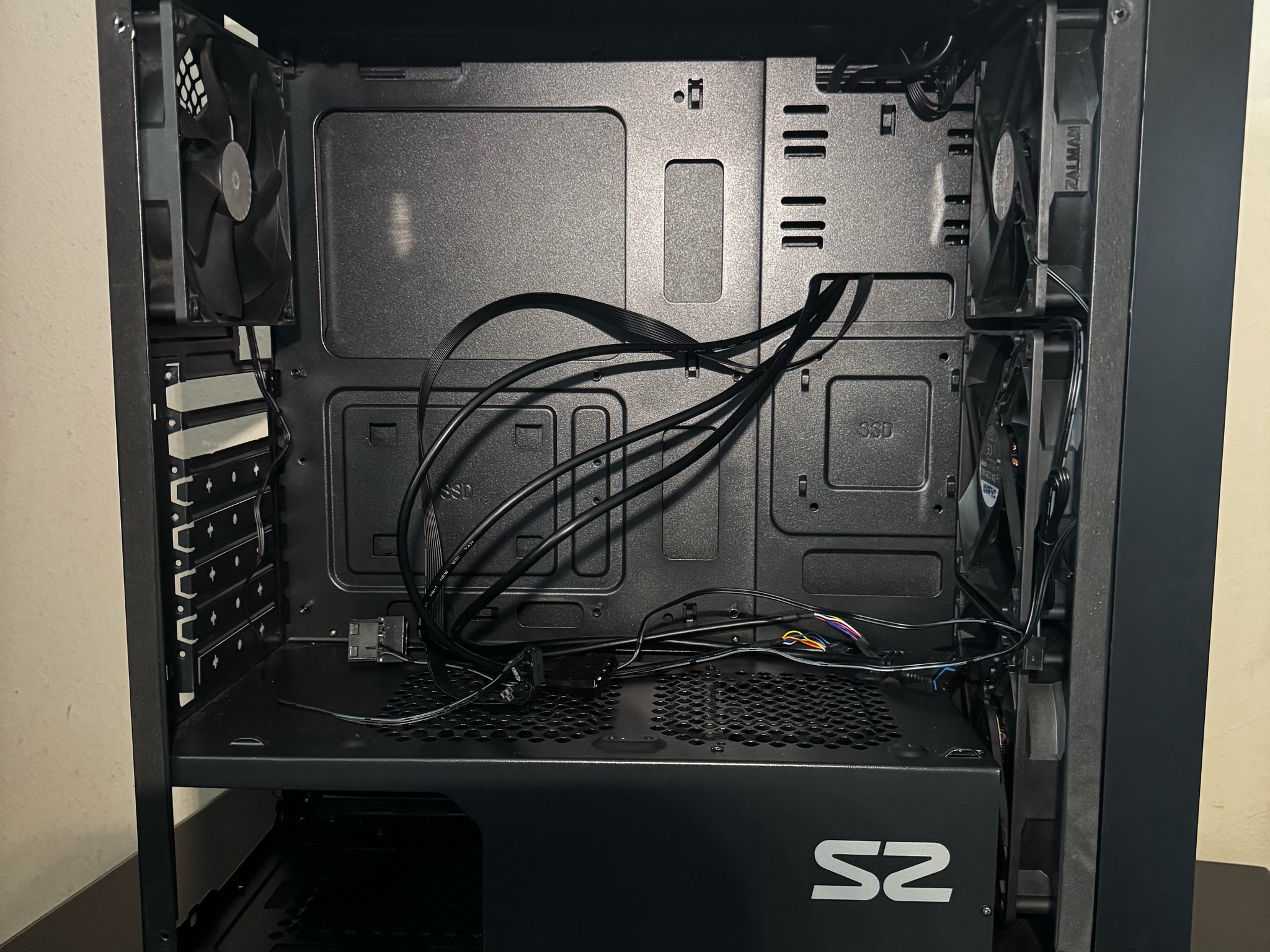 Zalman S2 ATX Mid Tower