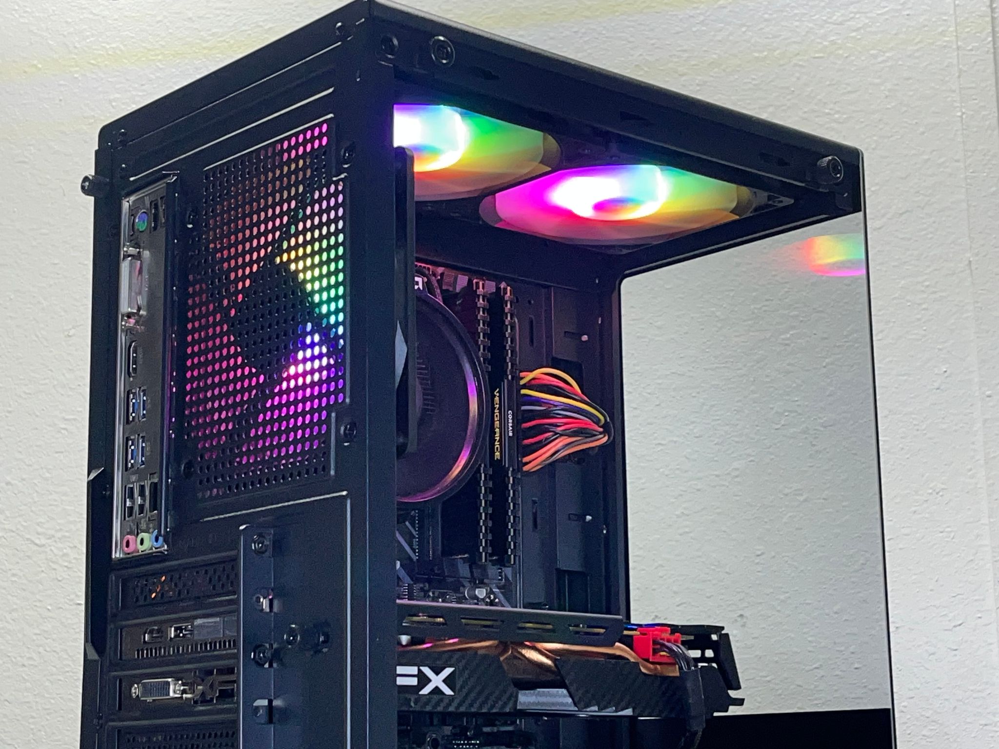 Radeon RX 580 8GB Custom Gaming PC - Ryzen 5 1600