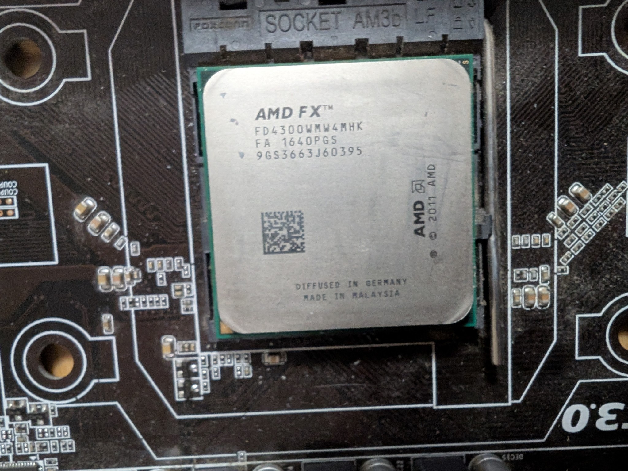 Gigabyte motherboard + AMD FX 4300 + 8GB DDR3