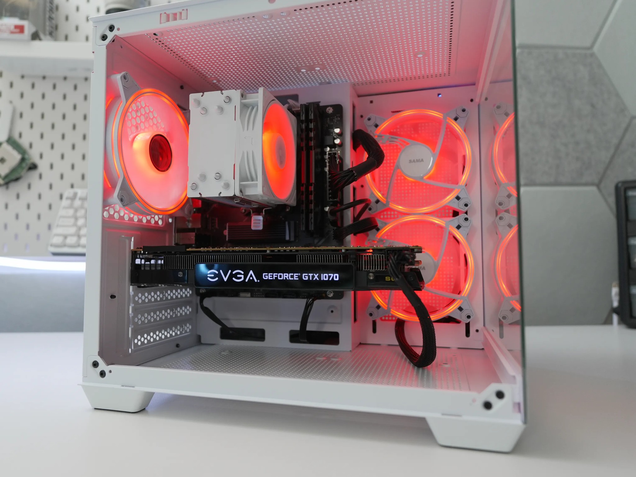 Gaming PC| GTX 1070 | RYZEN 5  | 16GB RAM |