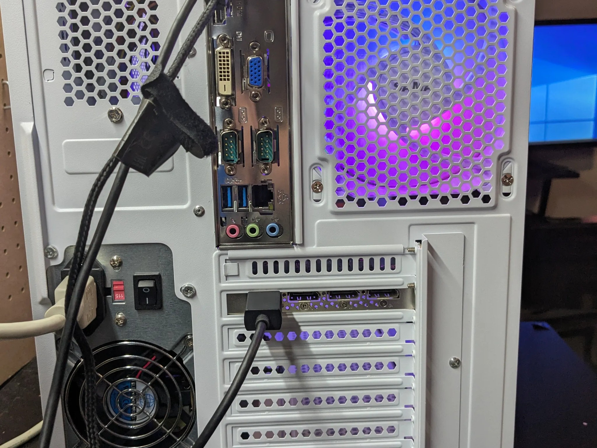 70 FPS Fortnite | 180 Day Warranty | i5-4570S, 16GB RAM, 500GB SSD, Nvidia 4GB GPU, RGB, WiFi