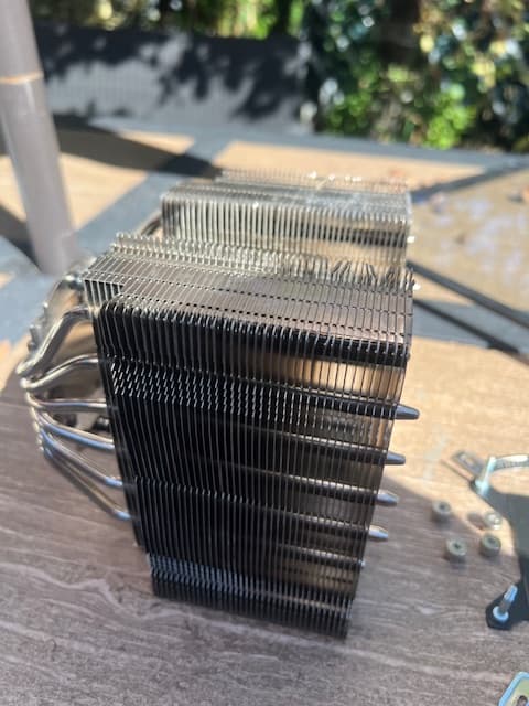 Noctua NH-D15 Premium 6 Heat Pipe Dual Tower CPU Cooler W/O fans.