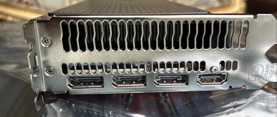AMD Radeon RX 580 8GB GDDR5 Graphics Card (Dell OEM) pre-owned fully functional