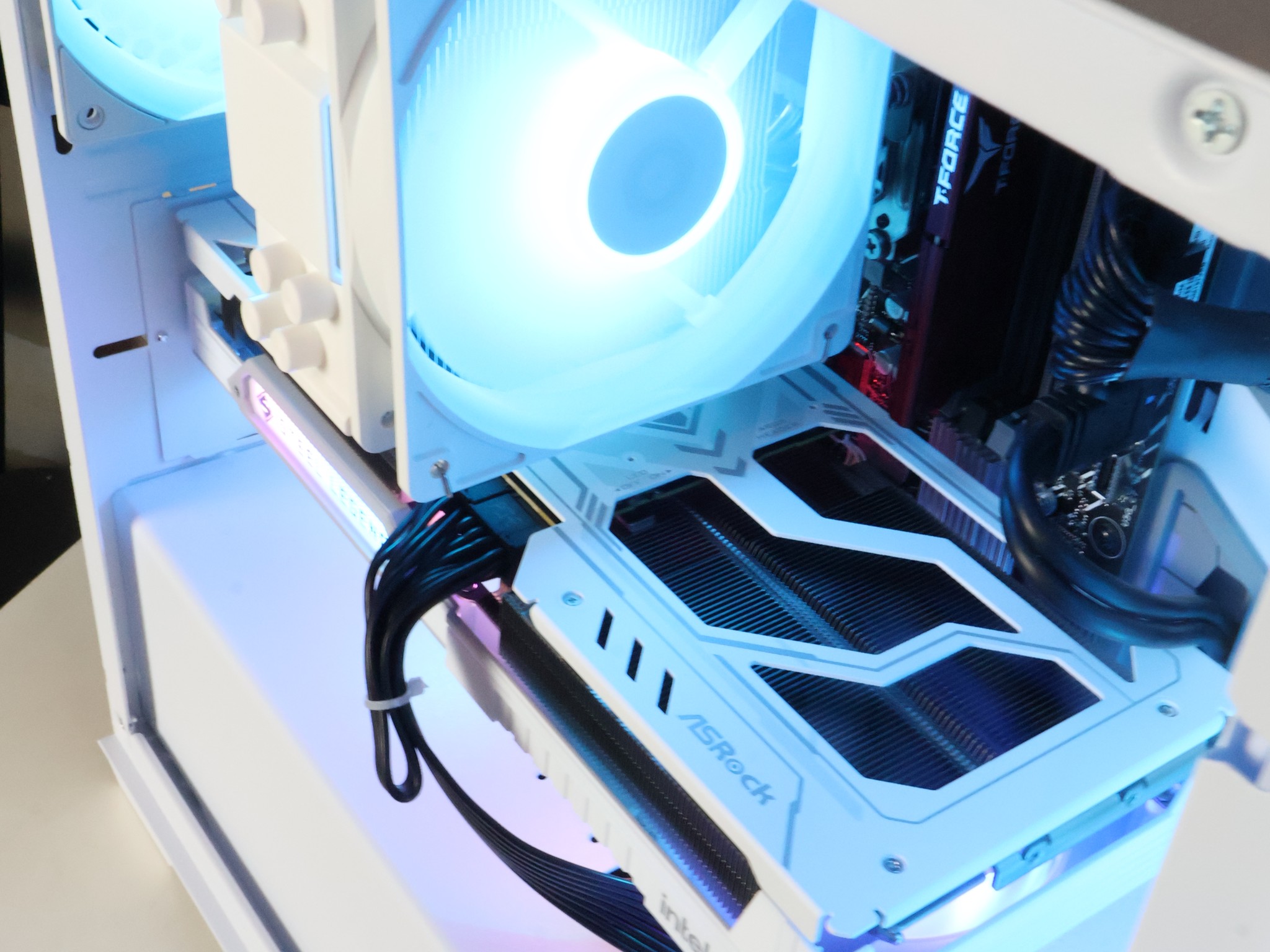 ⚪ Ryzen 7 7700/Arc B580 12GB Gaming/Streaming PC ⚪