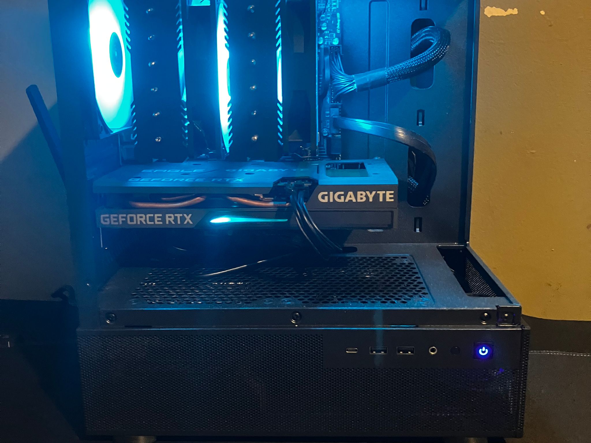 GeForce RTX 3060 Ti Custom Gaming PC - Core i7-11700F, 16GB RAM