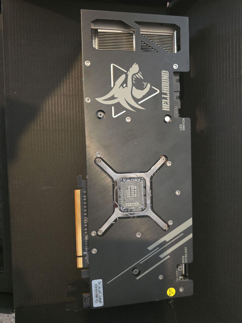 PowerColor Hellhound AMD Radeon RX 7900 XTX Graphics Card