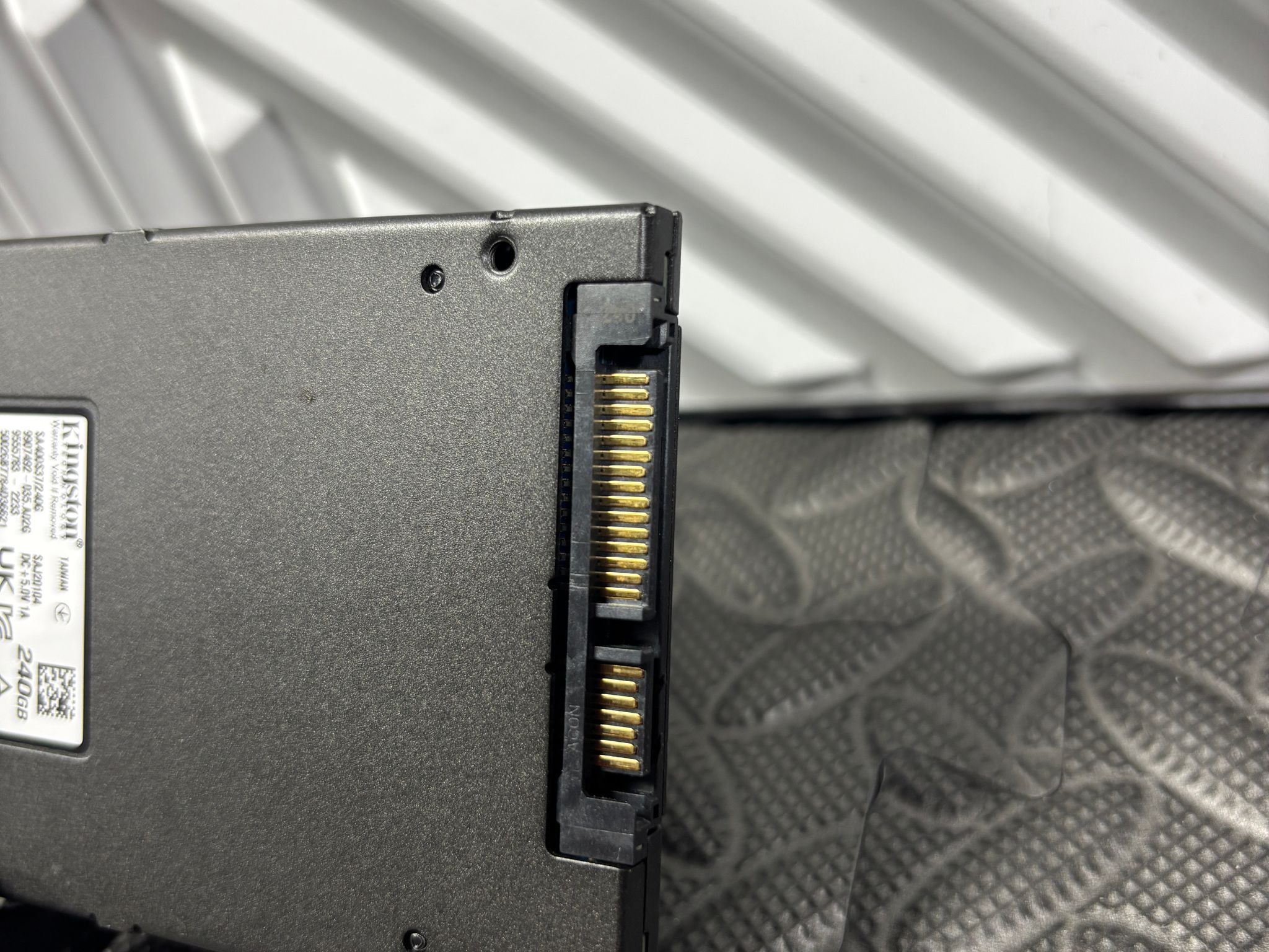 Kingston 240GB SATA SSD | 2.5" SSD | CrystalDiskInfo GOOD | Tested