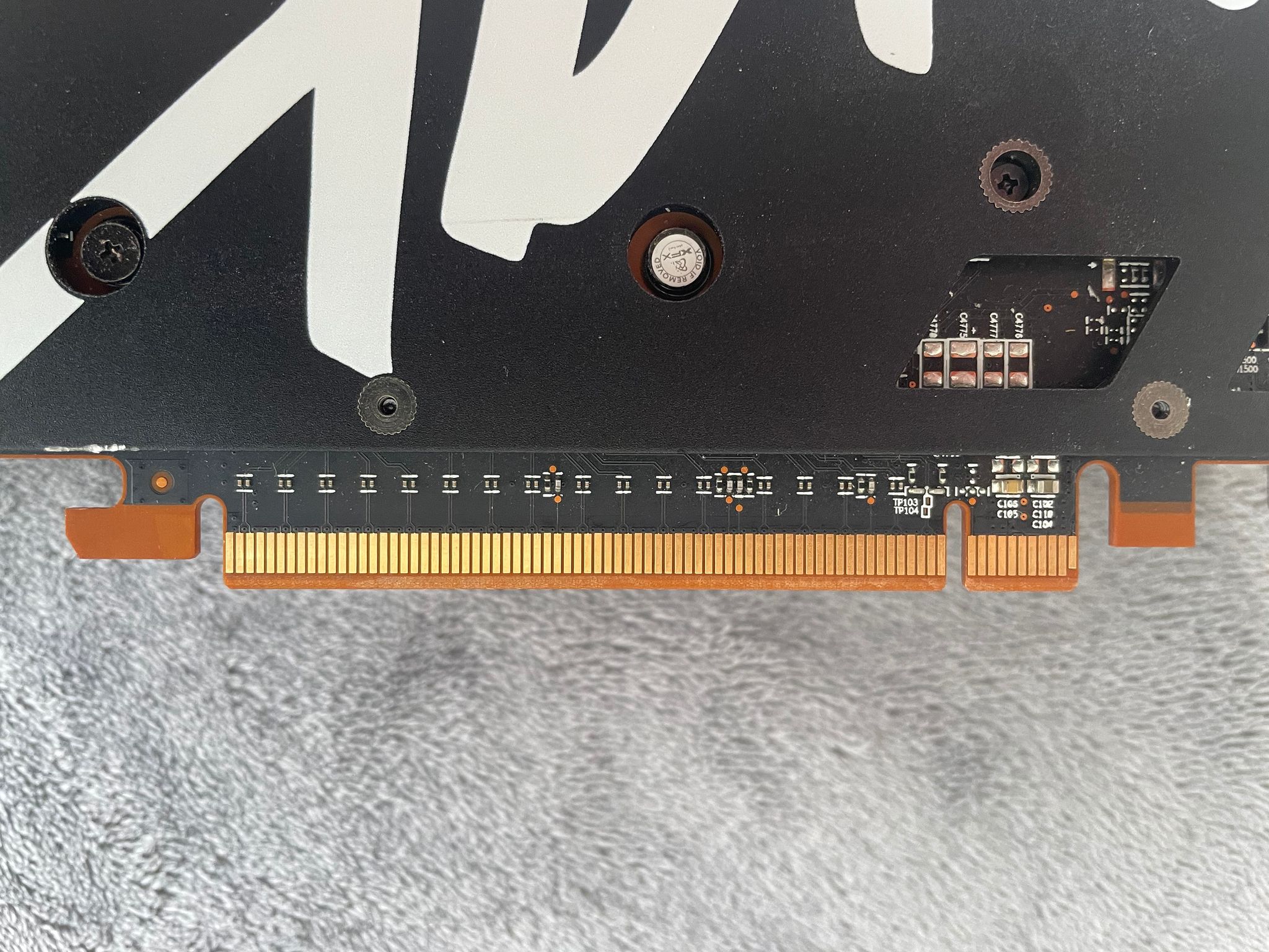 XFX QICK 319 6700XT