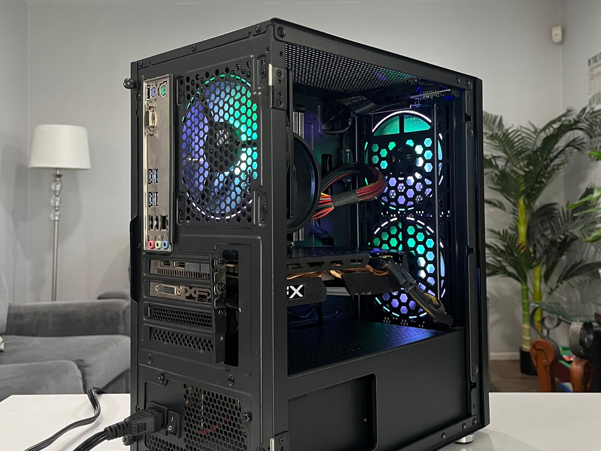 RX 580 8GB, Ryzen 7 1700X, 16GB RAM | Black RGB Gaming Computer/Pc