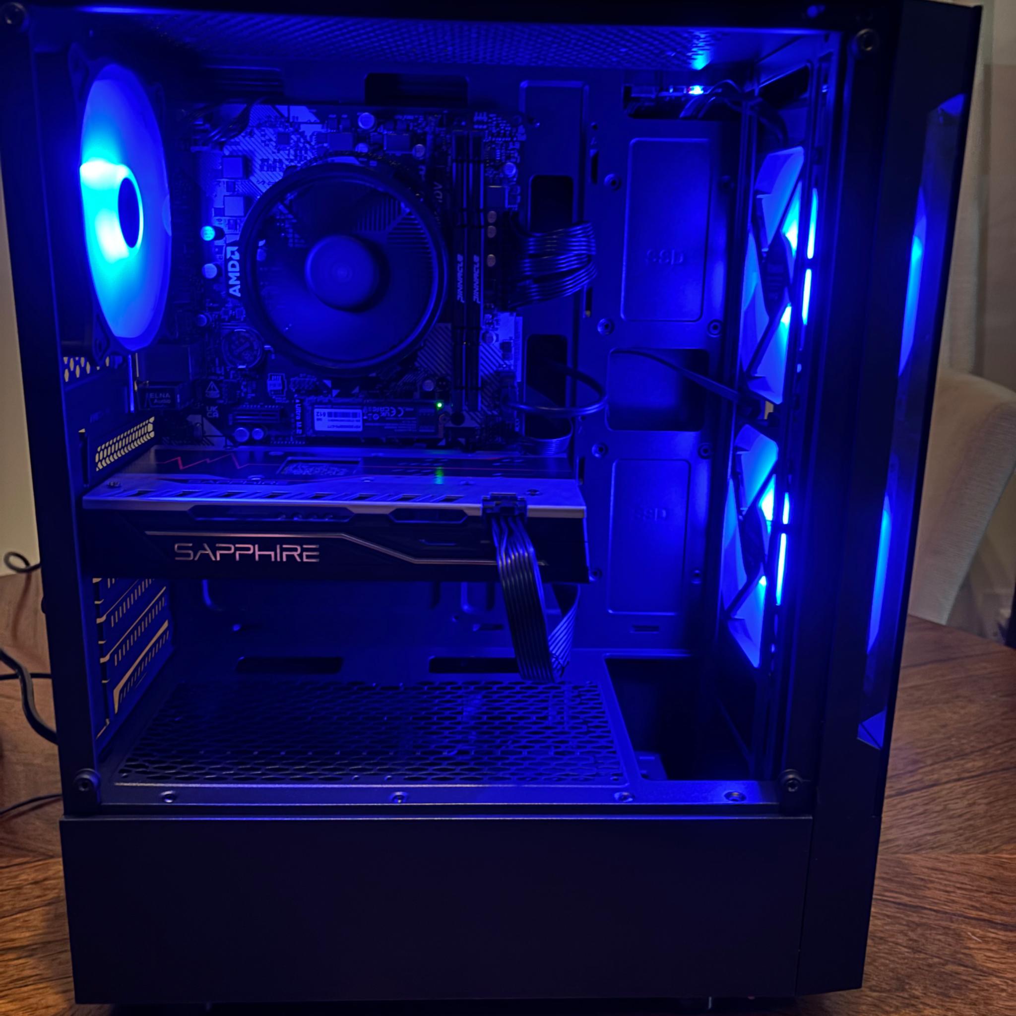 AMD Ryzen 5 4500, Radeon RX 580 8GB, 16GB DDR4 3200MHz, 512GB NVMe, B450 MOBO, ARGB Fans, WiFi Ready