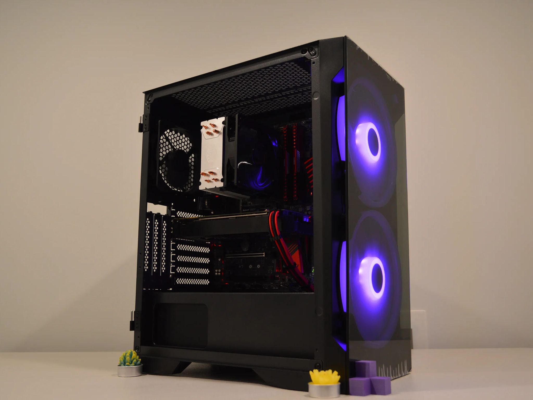 ⚫️🔴 Midnight Cherry 🔴⚫️ | Intel i5-6600K | NVIDIA GTX 1070 8GB | 16GB RAM | 256GB SSD + 1TB HDD |