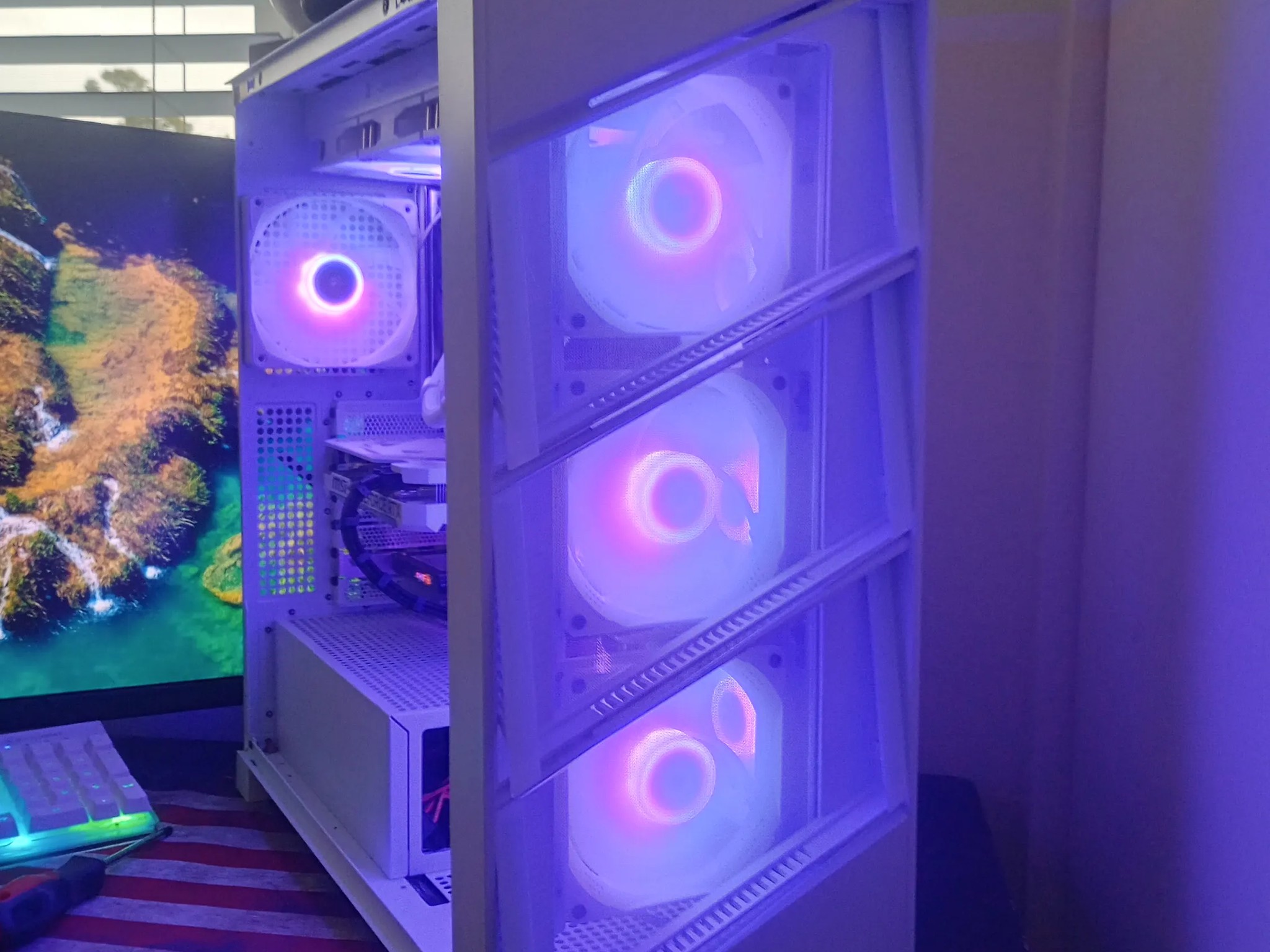 New I7-12700KF/ RTX 4060 w/8GB VRAM, 1TB SSD, 32GB RAM, 700 Watt PSU