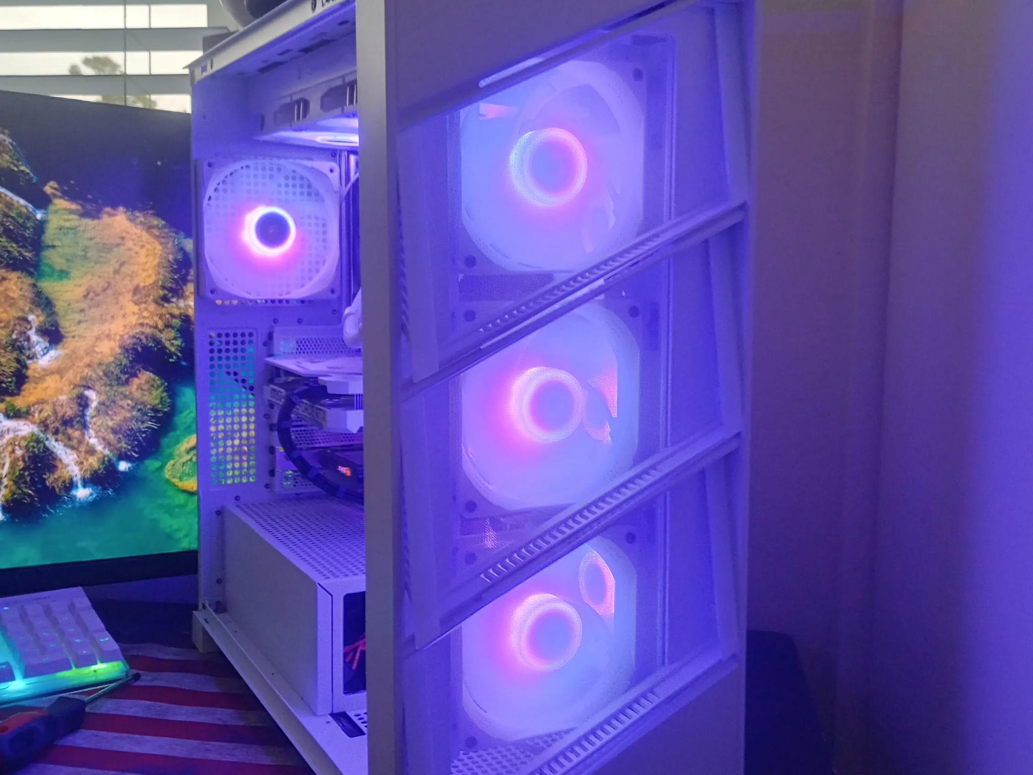 New I7-12700KF/ RTX 4060 w/8GB VRAM, 1TB SSD, 32GB RAM, 700 Watt PSU