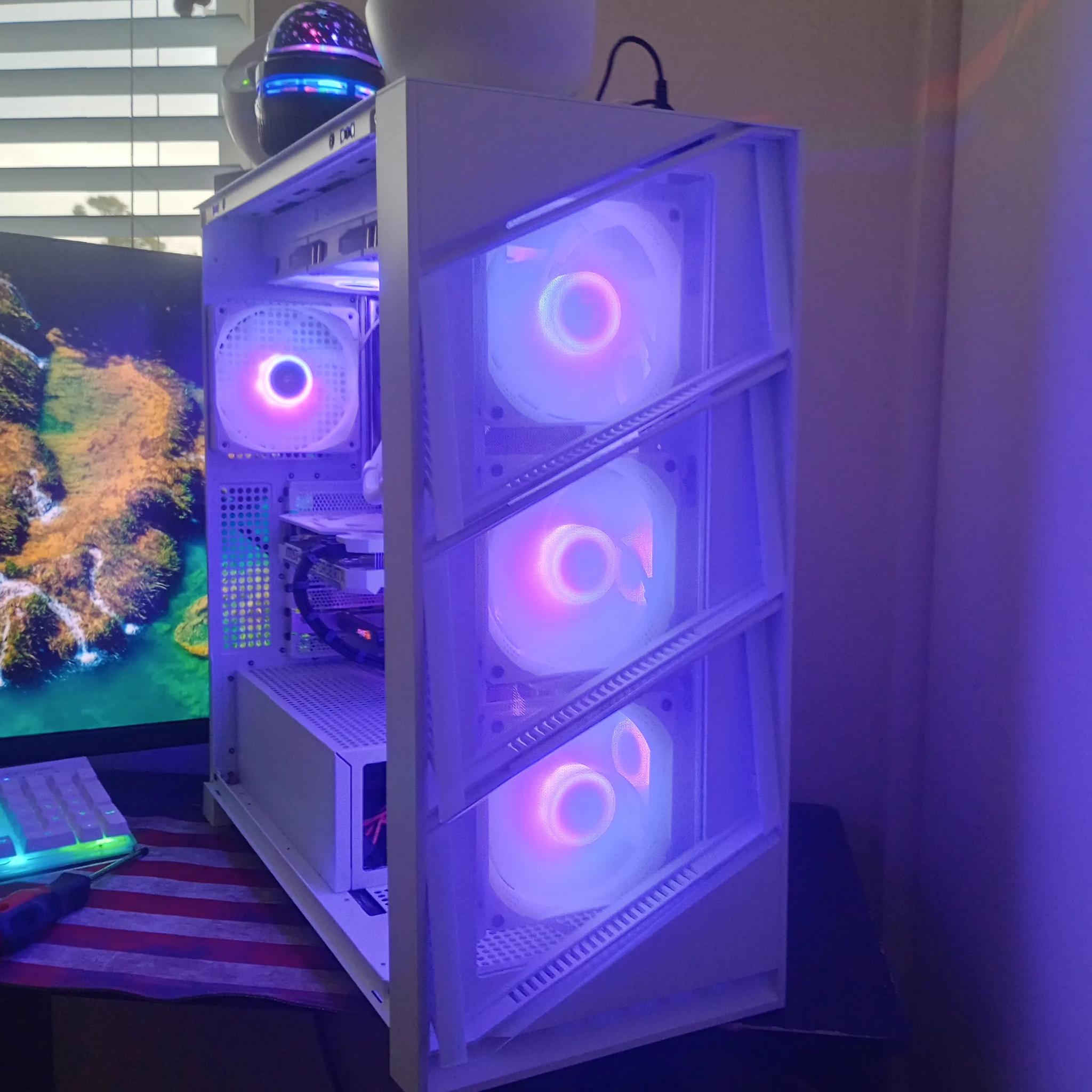 New I7-12700KF/ RTX 4060 w/8GB VRAM, 1TB SSD, 32GB RAM, 700 Watt PSU