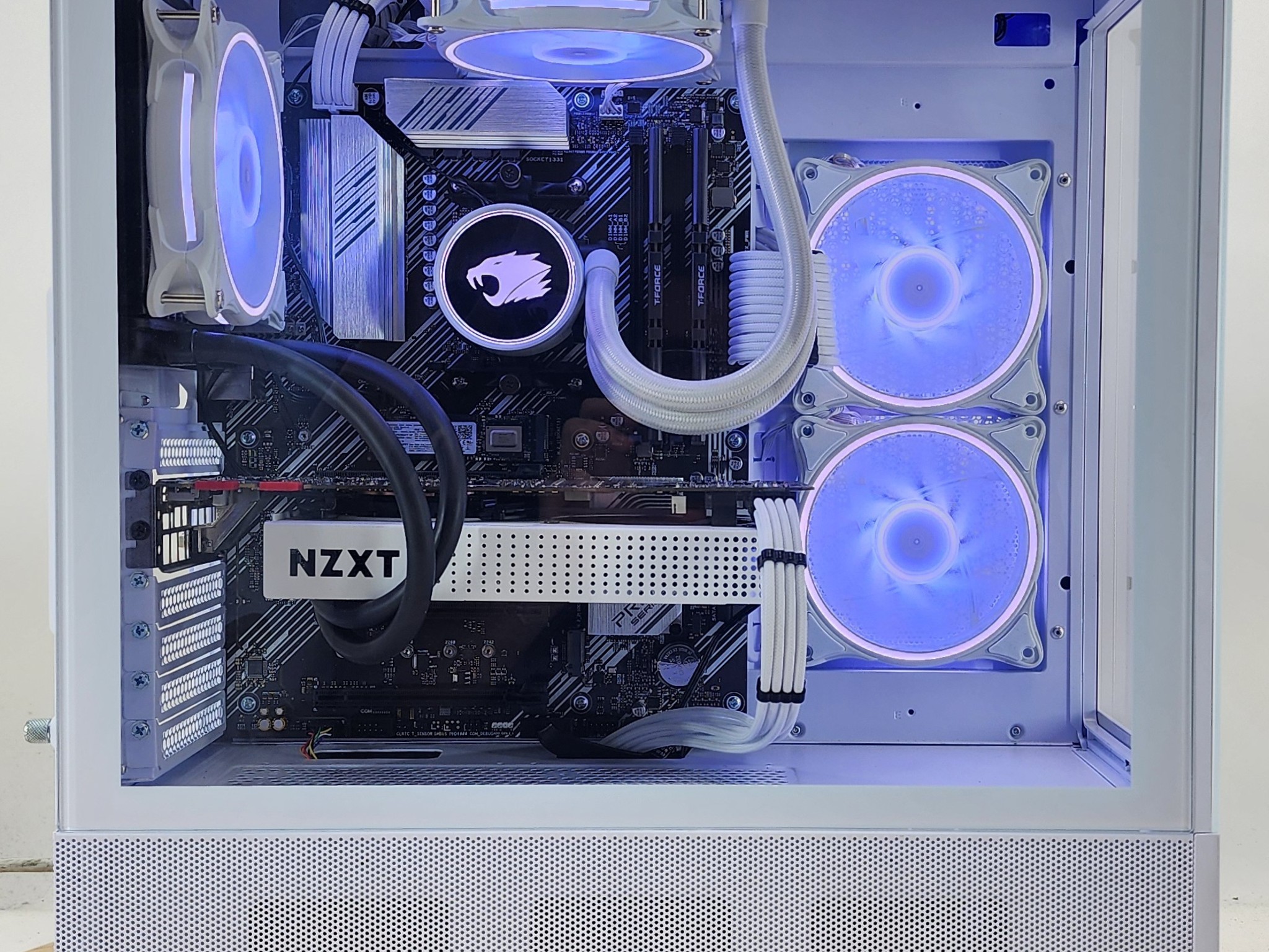 Gaming PC Ryzen 5 5600X 32GB RAM 1TB SSD GTX 1080 8GB Windows 11 Computer