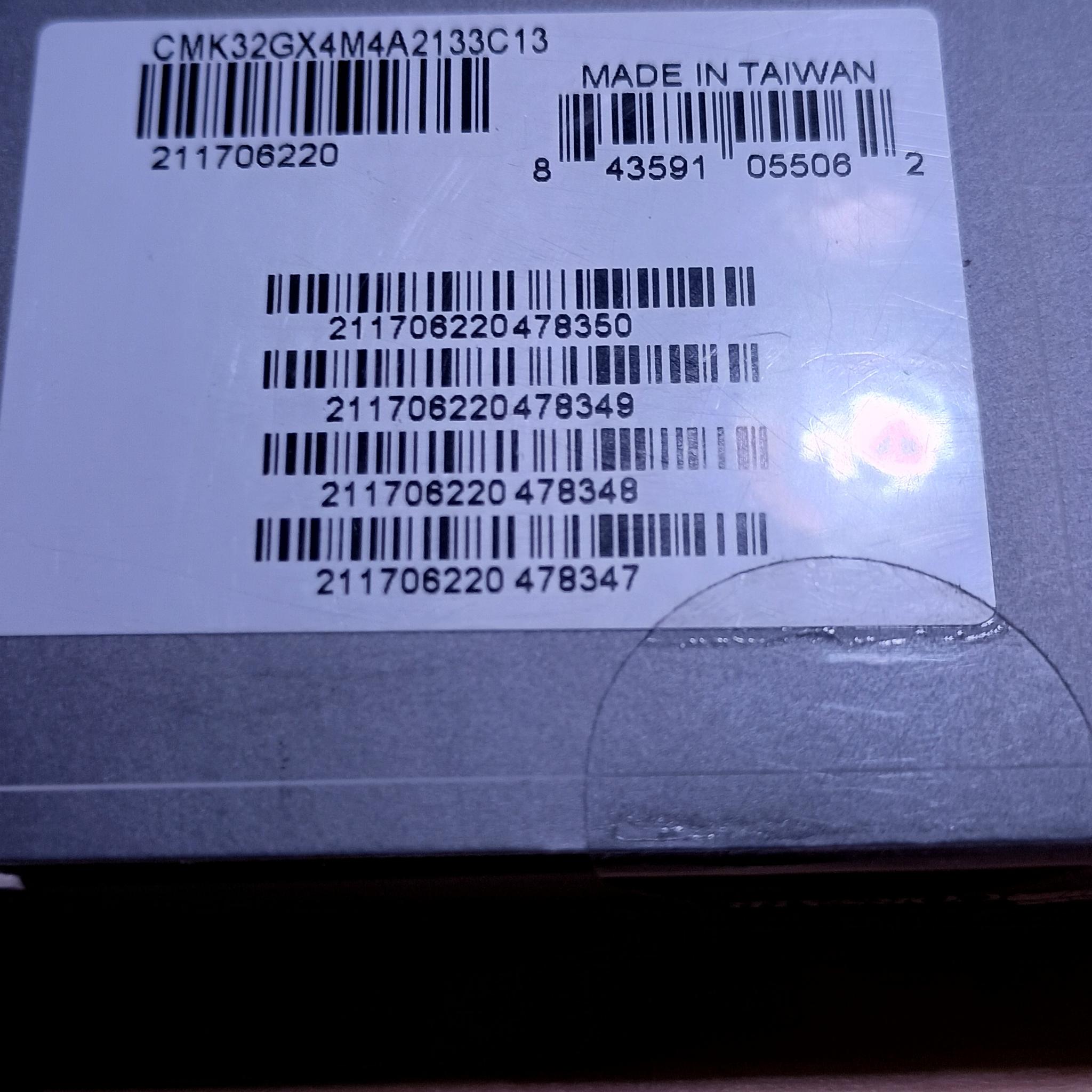 32GB DDR4 2133mhz - Corsair Vengeance LPX 4x8gb memory kit CL13