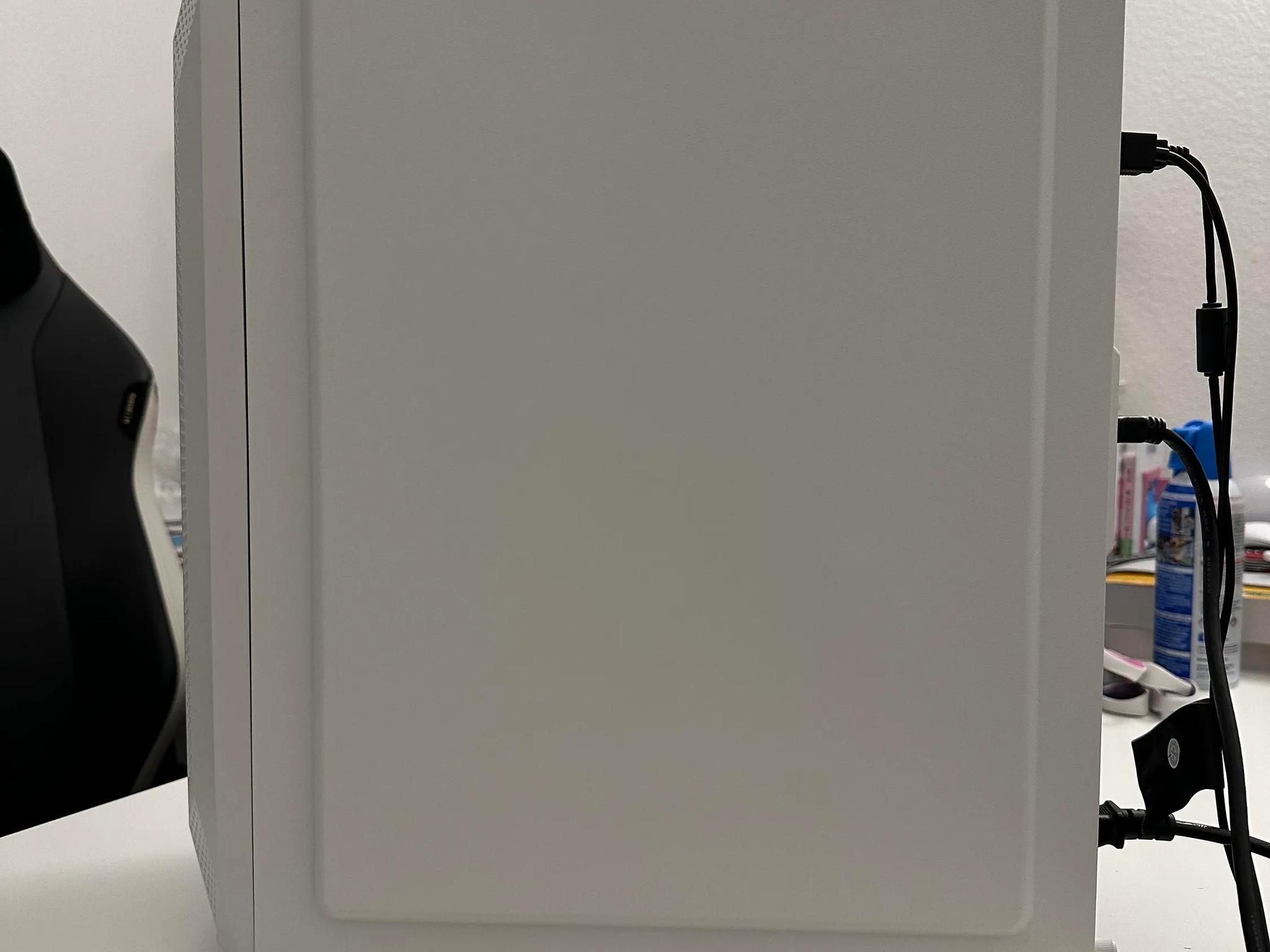 Frostbite ❄️ : Asus 4060 OC| AMD 5600| 1TB NVME| 3600mhz 16GB Ram| Liquid Cooled| Win 10
