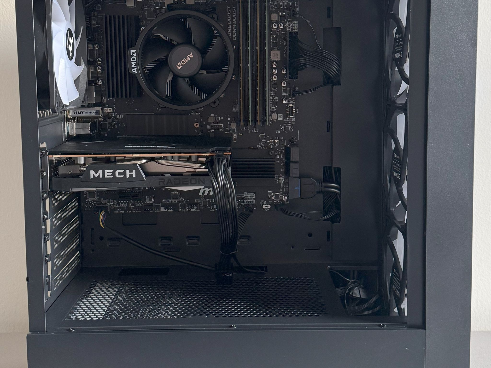 AMD Ryzen 5 5600GT Gaming PC Radeon RX 6500 XT MSI B550 32GB DDR4 1TB NVMe SSD Thermaltake ARGB Case