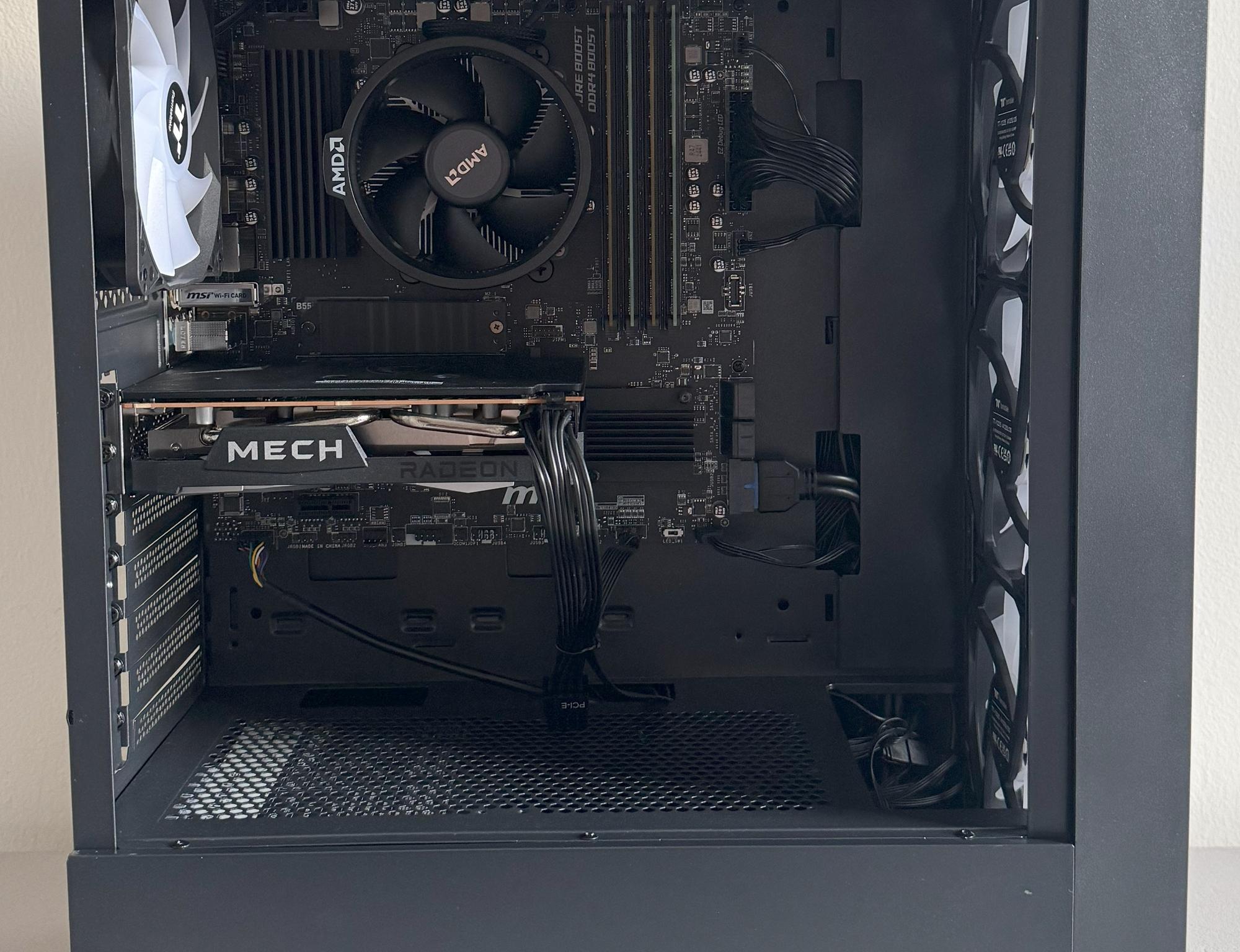 AMD Ryzen 5 5600GT Gaming PC Radeon RX 6500 XT MSI B550 32GB DDR4 1TB NVMe SSD Thermaltake ARGB Case
